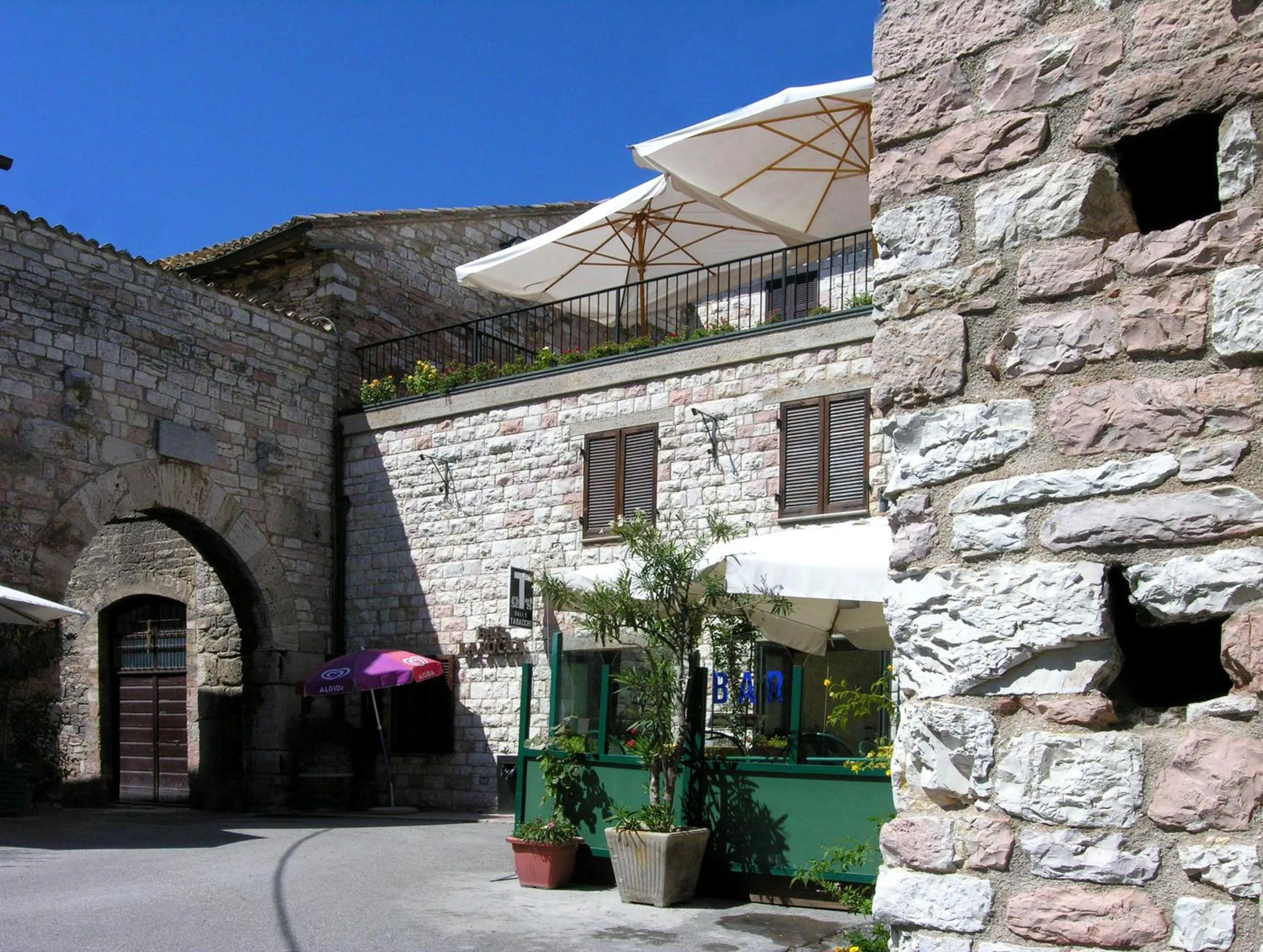 Patio in Hotel La Rocca