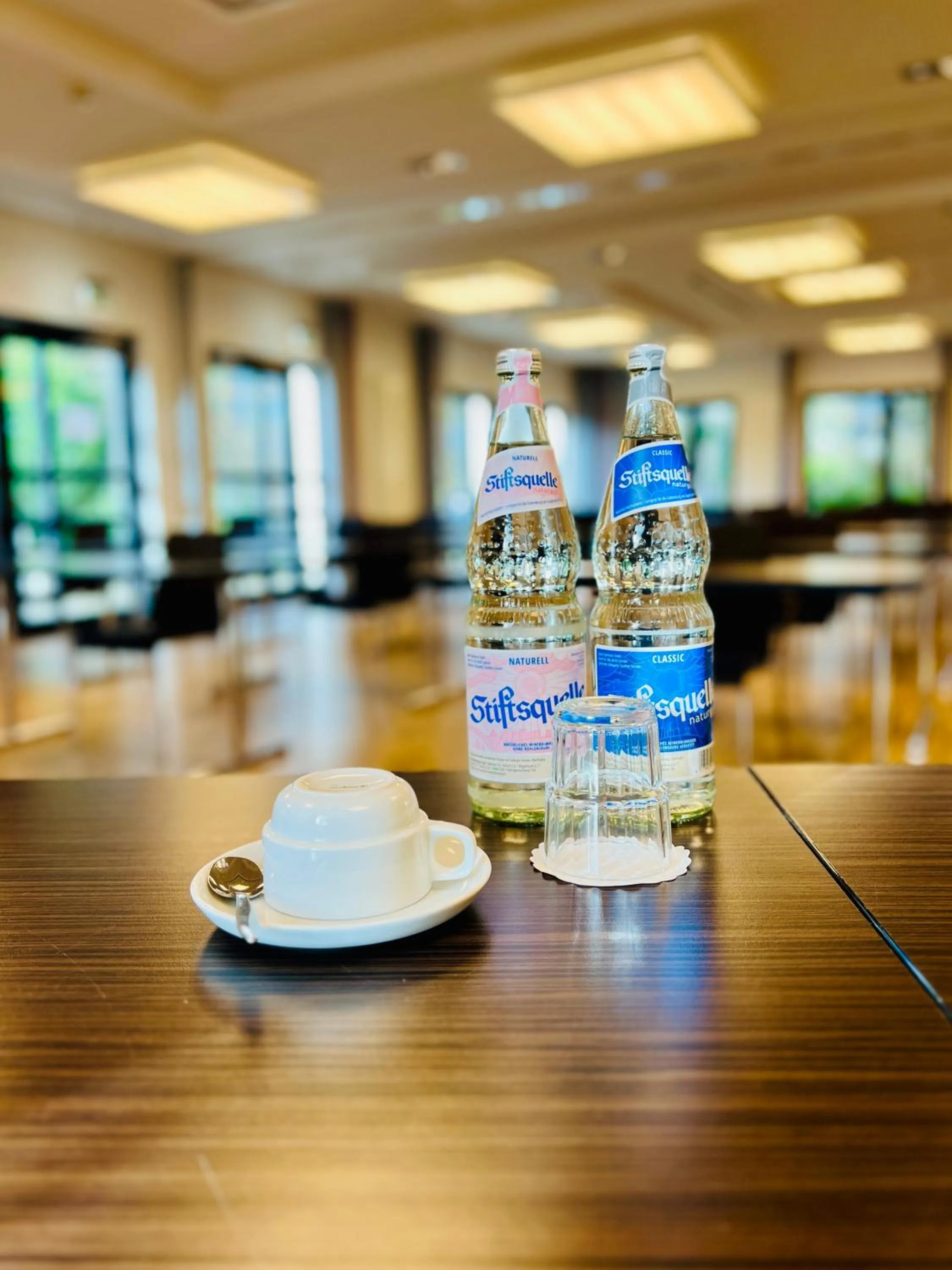 Business facilities in Jugendherberge City-Hostel Köln-Riehl