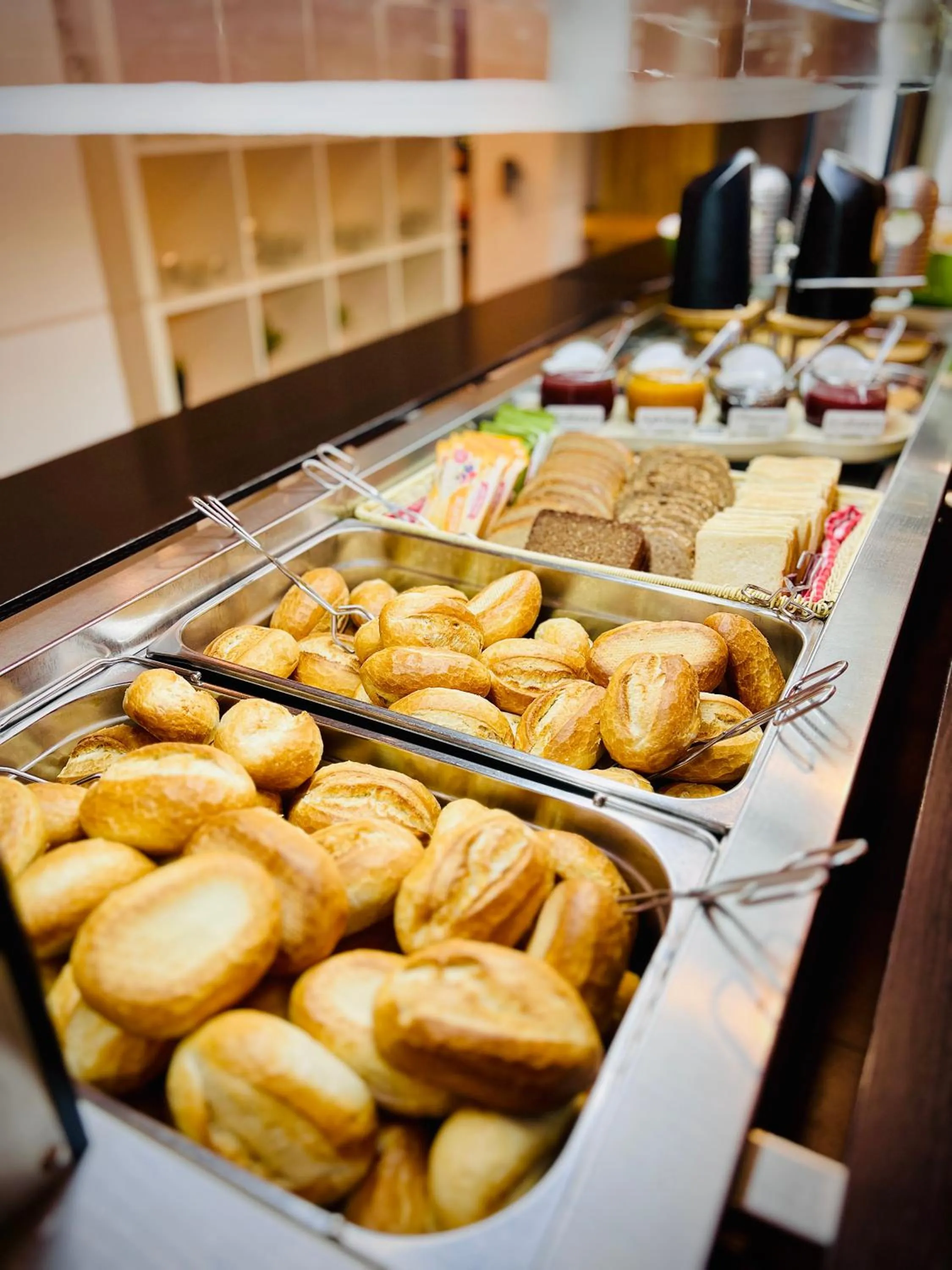 Breakfast in Jugendherberge City-Hostel Köln-Riehl