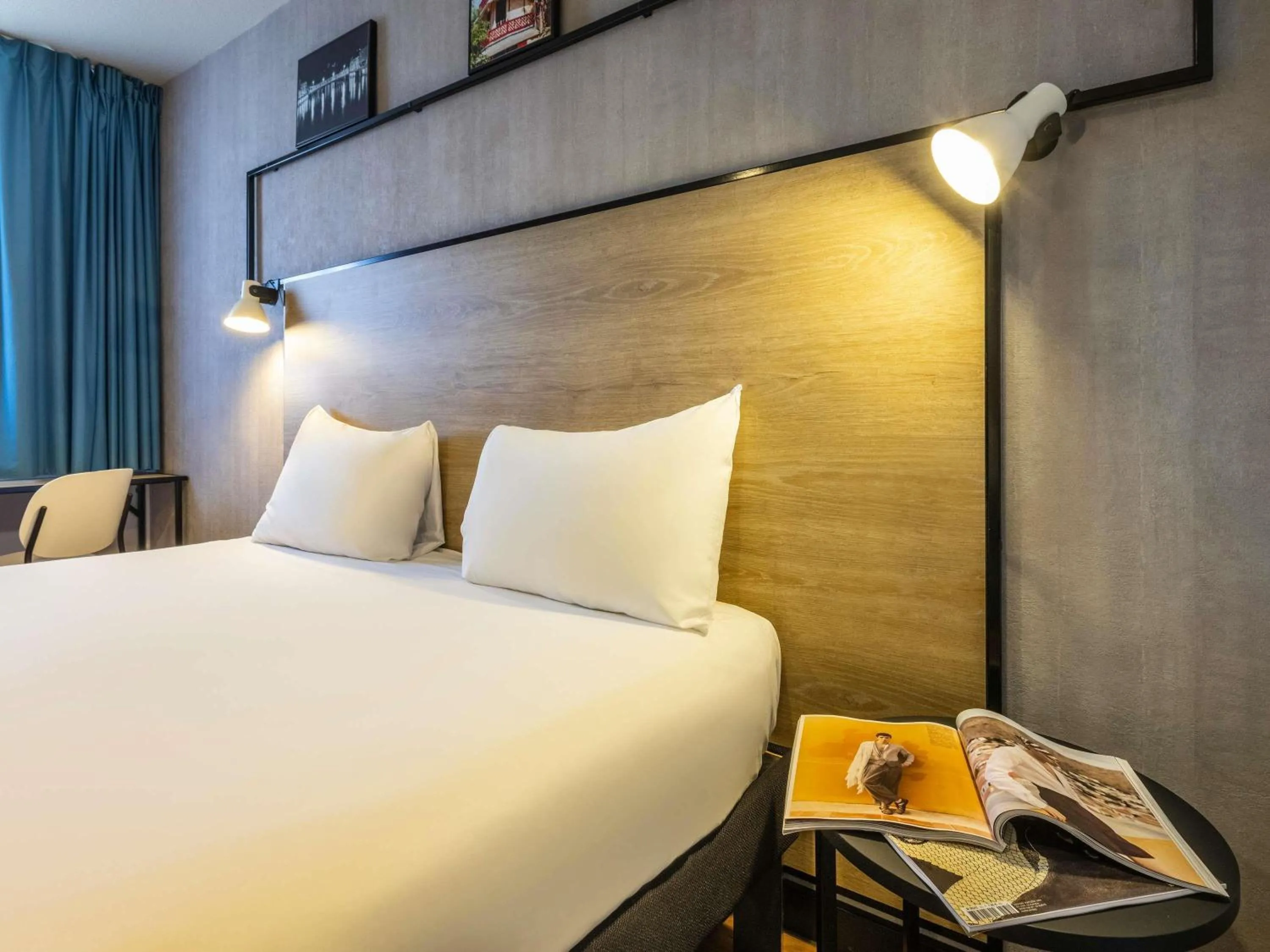 Bedroom, Bed in ibis Epinal Centre