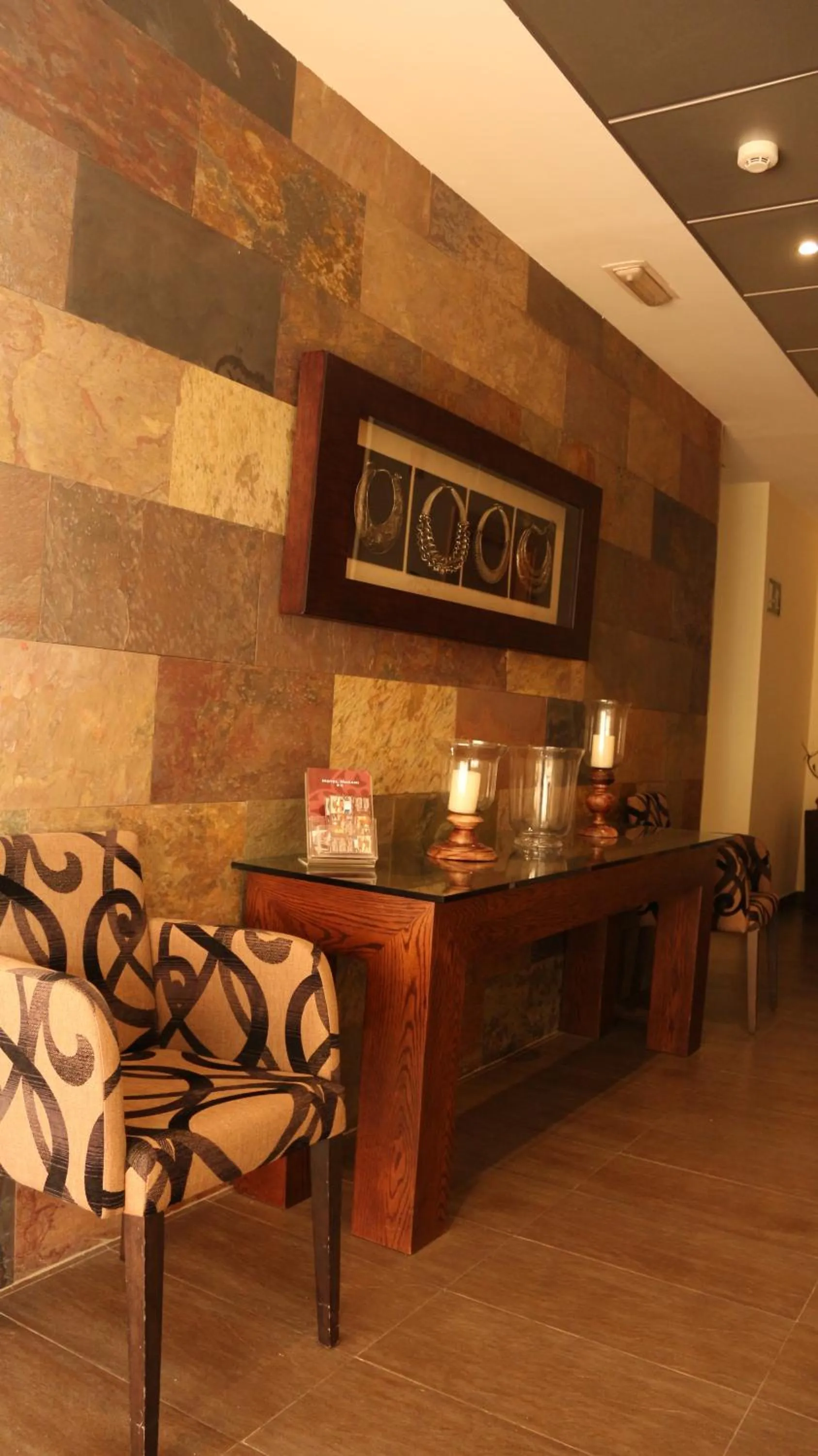 Decorative detail in Hotel Macami