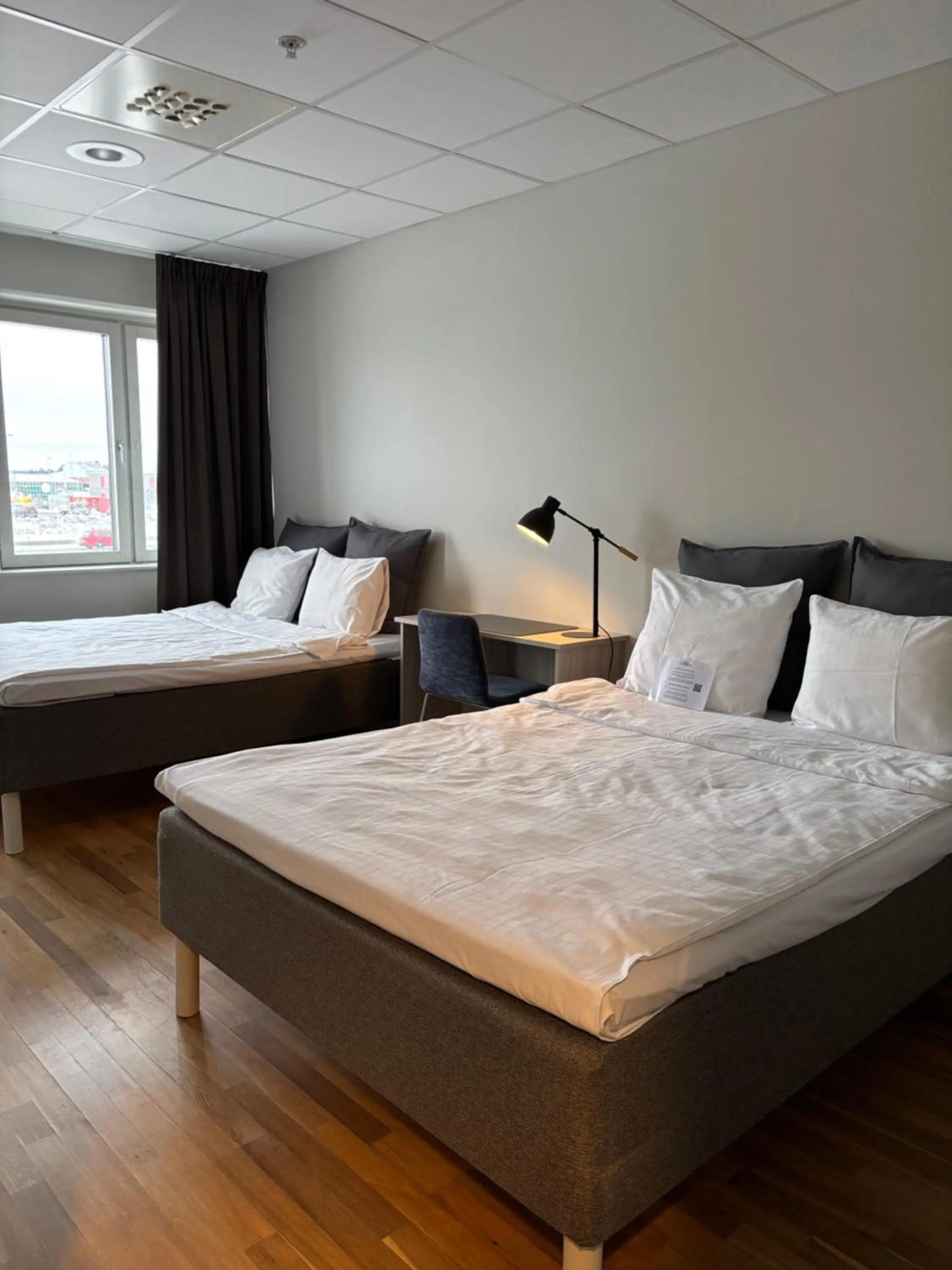 Bed in Hotell Fyrislund