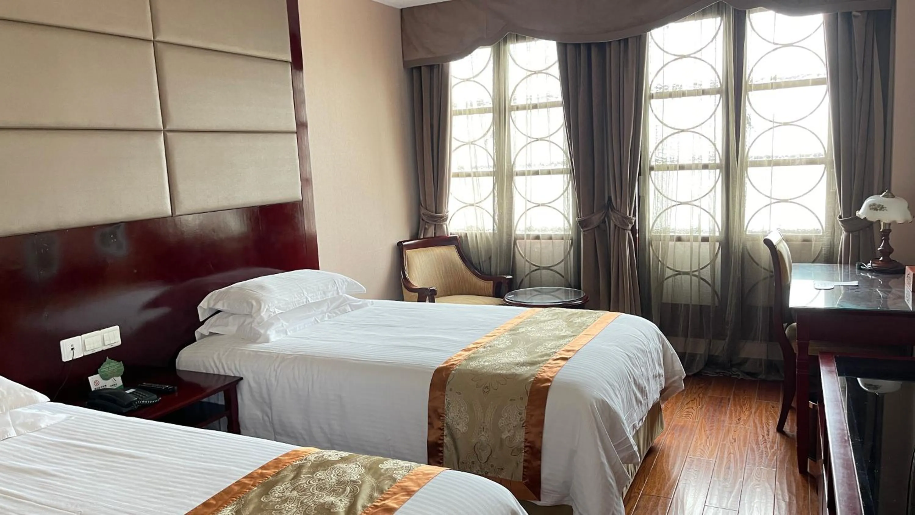 Photo of the whole room, Bed in Seventh Heaven Hotel