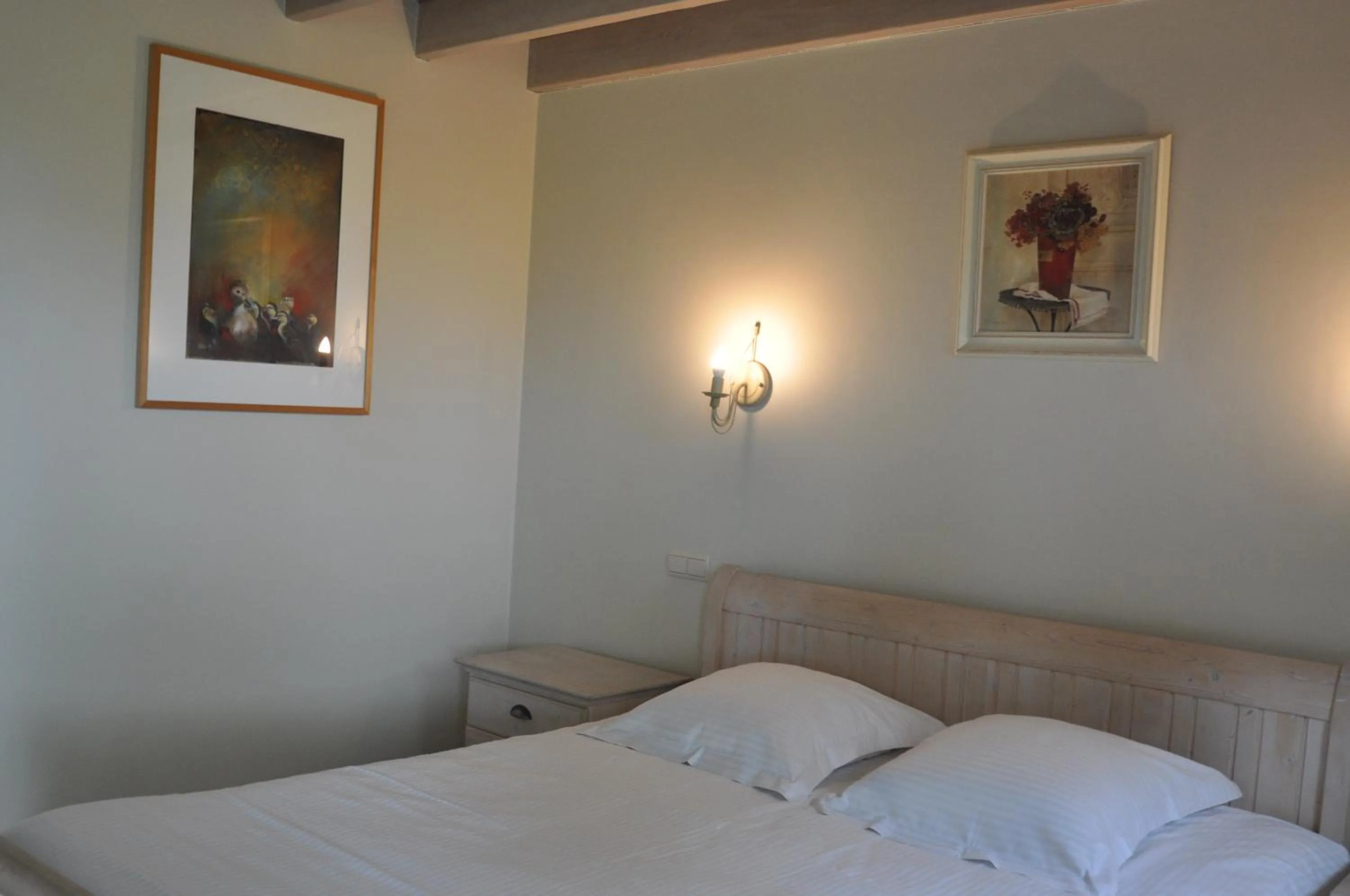 Bed in B&B Knotwilgenhoeve