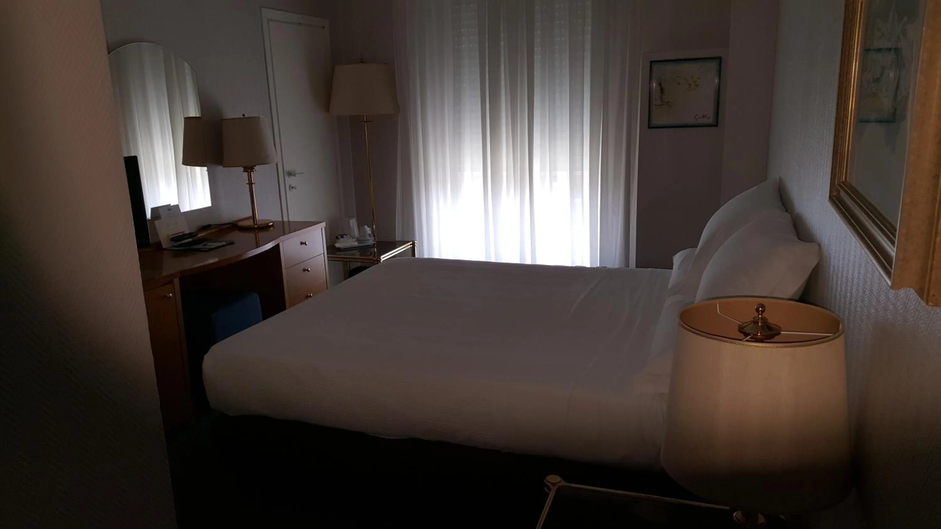 Photo of the whole room, Bed in Hotel Augustus