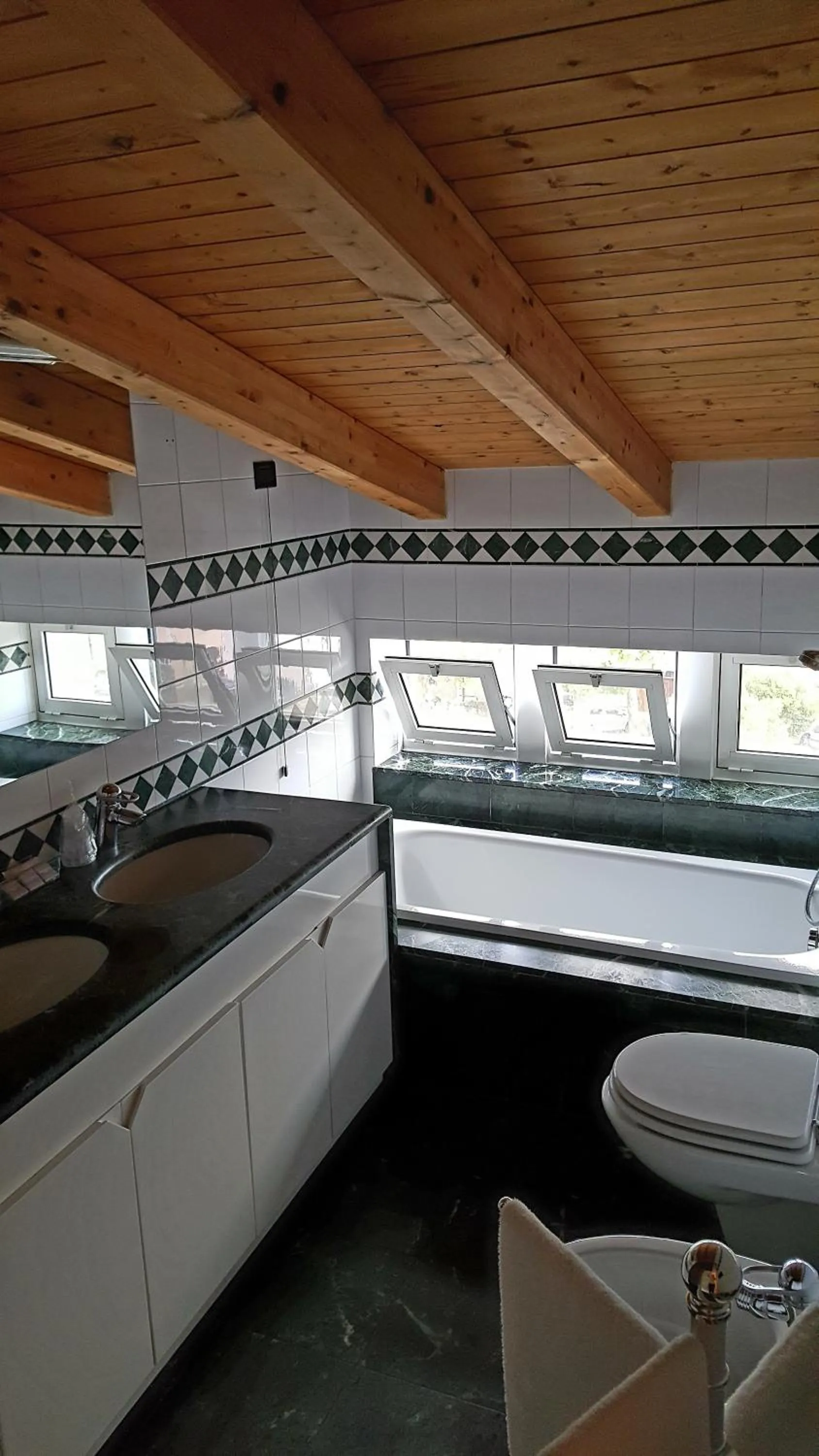 Bathroom in Hotel Augustus