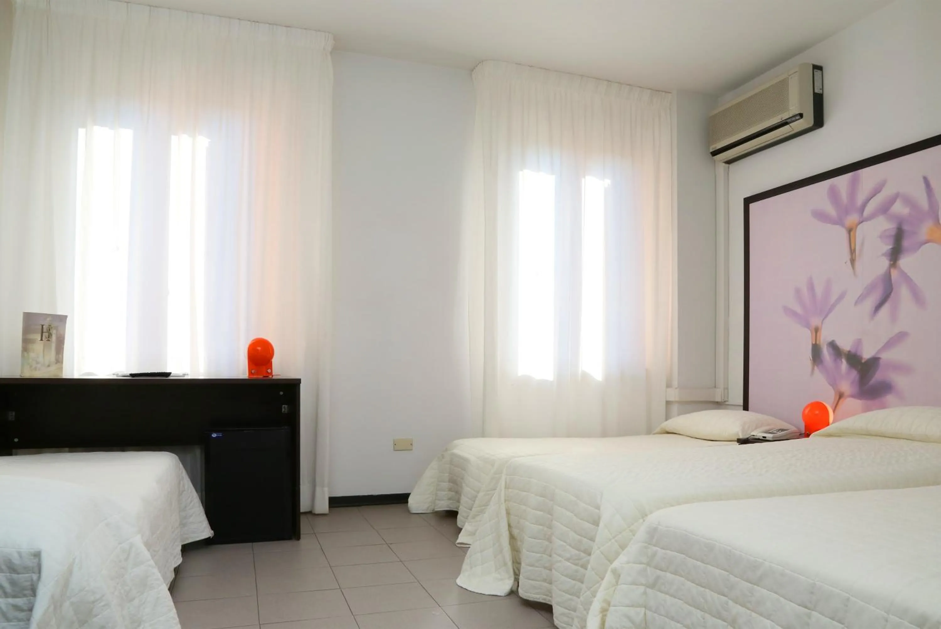 Photo of the whole room in Hotel Solarium