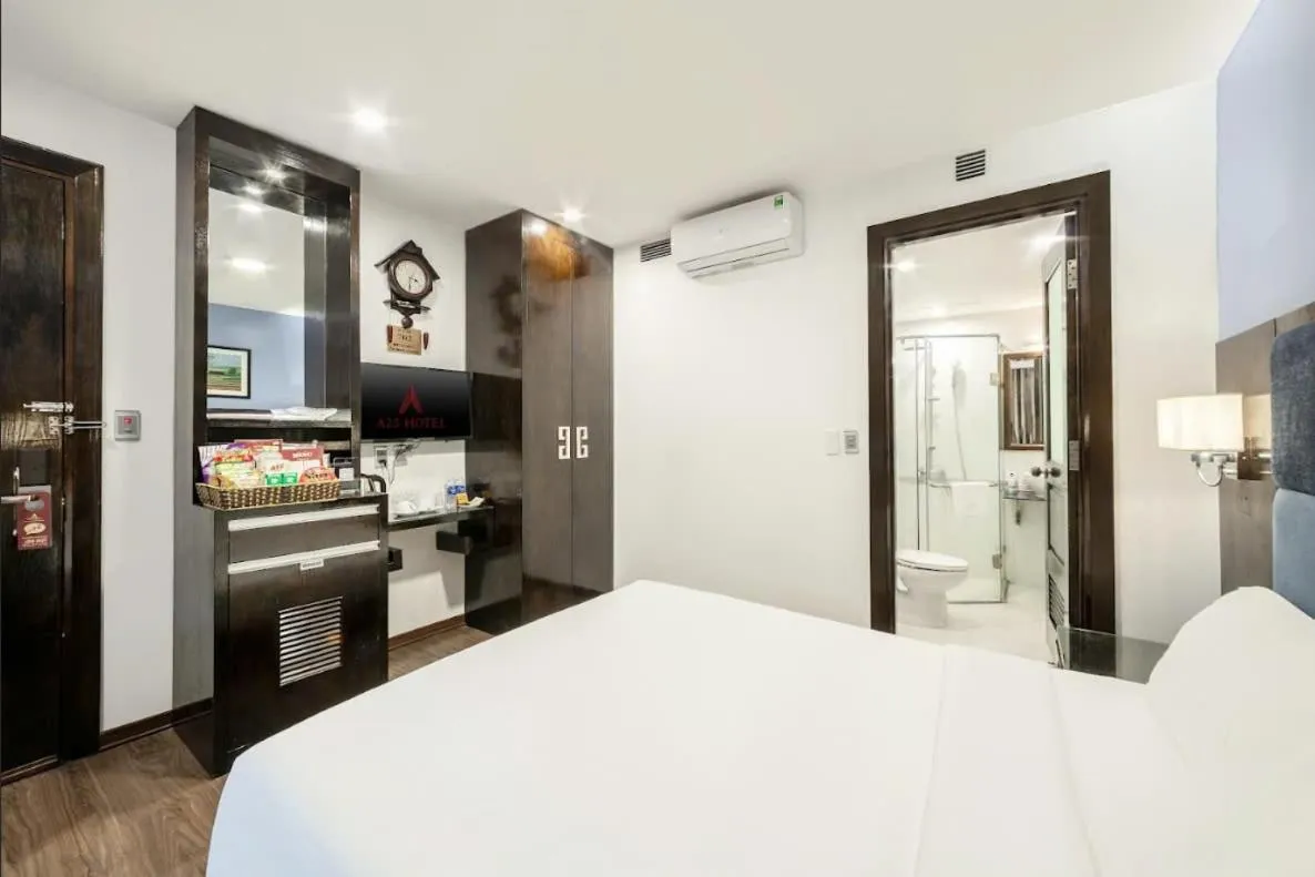 Bed in A25 Hotel - 28 Trần Quý Cáp
