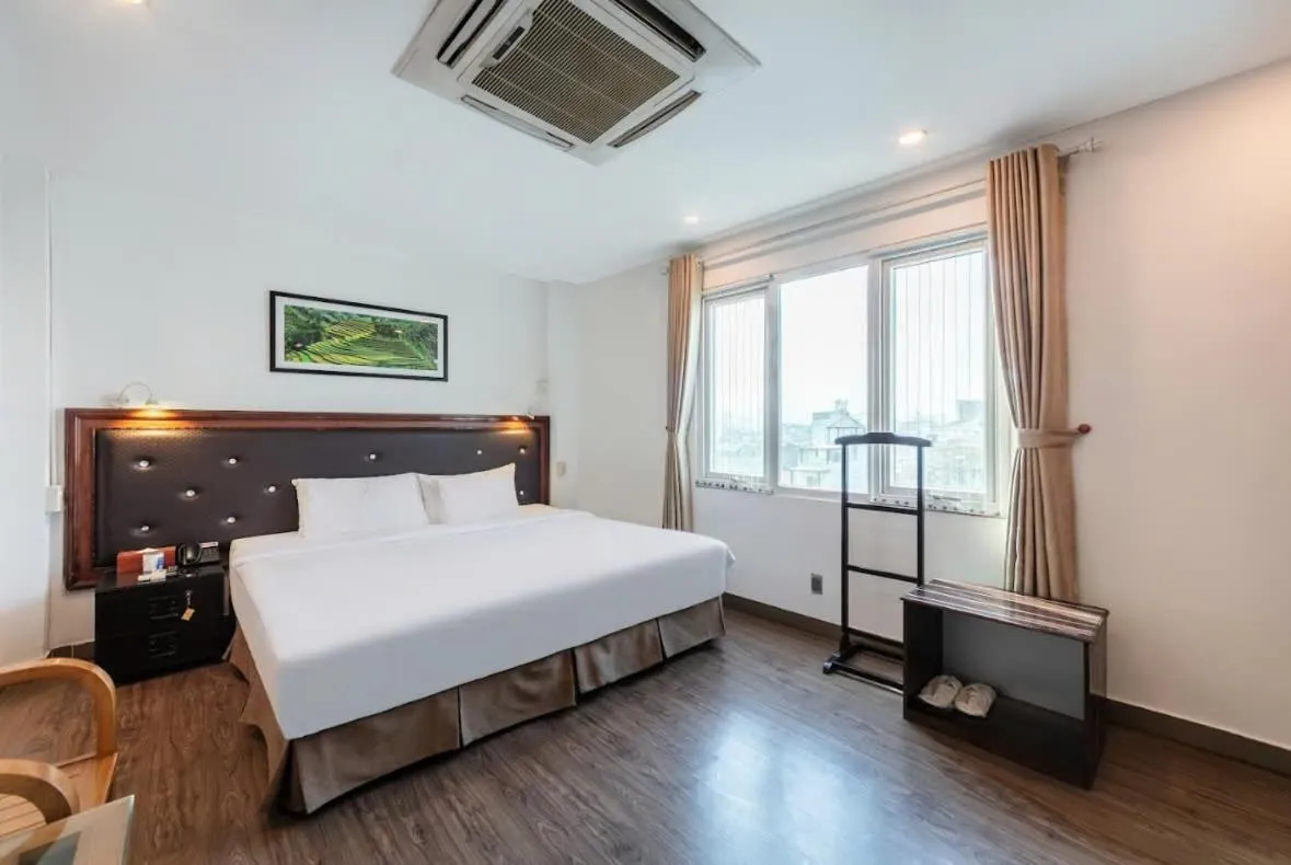 Bed in A25 Hotel - 28 Trần Quý Cáp