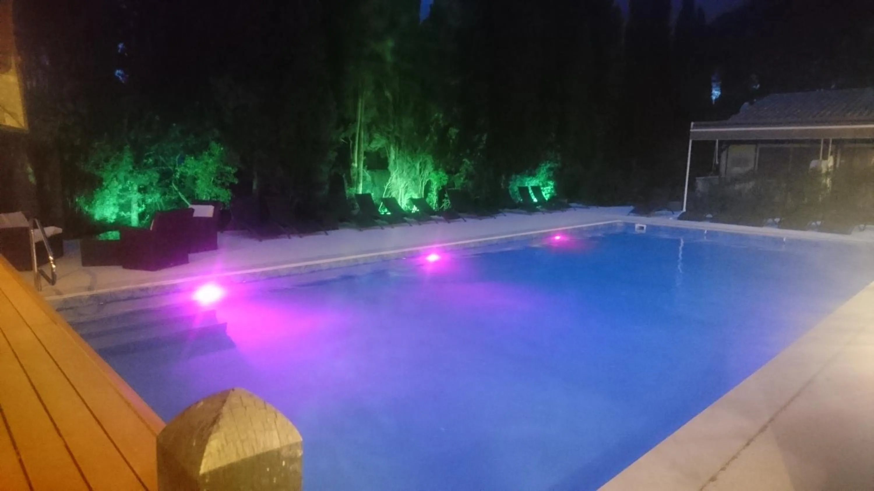 Swimming pool in Logis Hôtel - Restaurant Résidence Les Cèdres