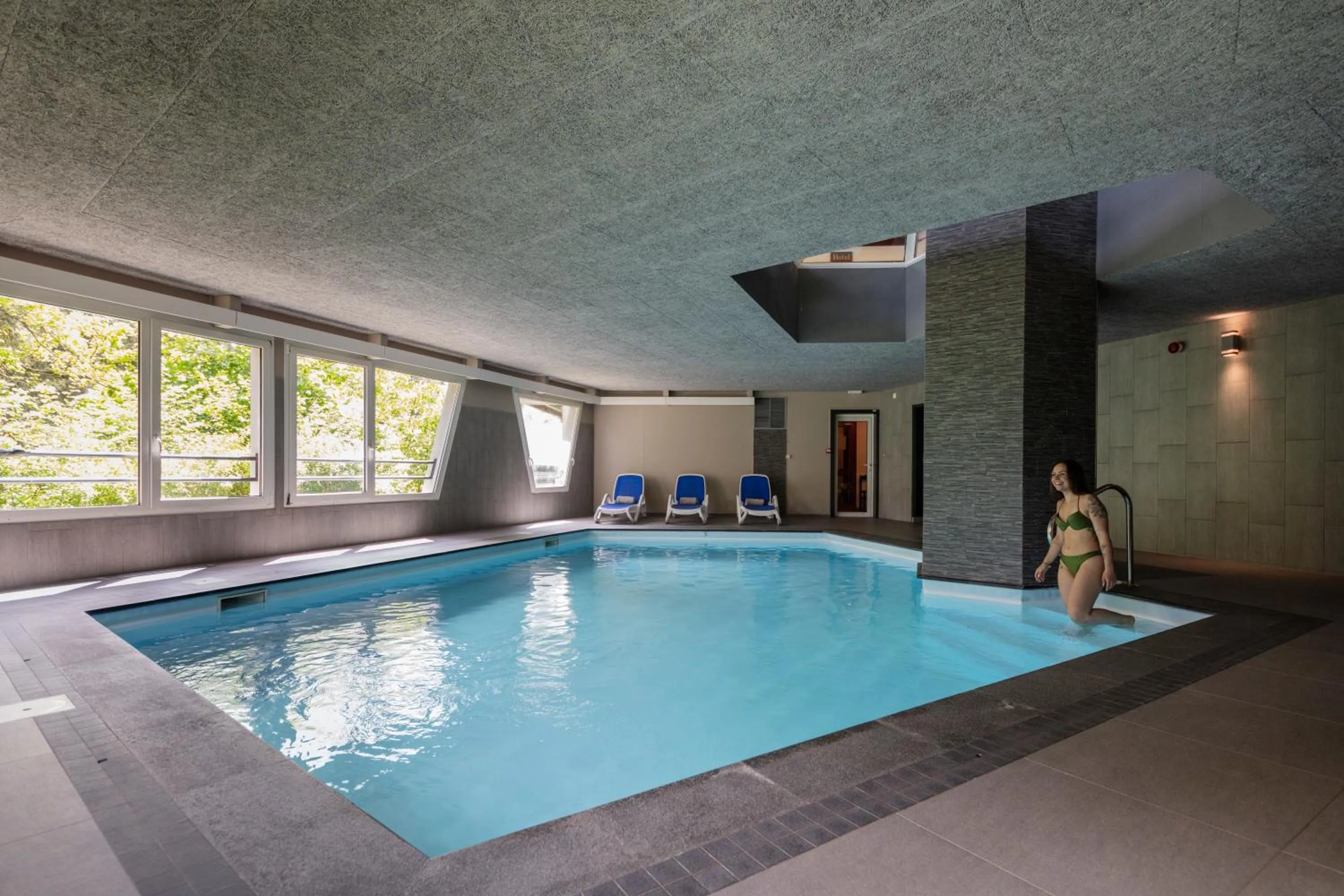 People in Hôtel Restaurant La Vallée Noble, proche Eguisheim Colmar