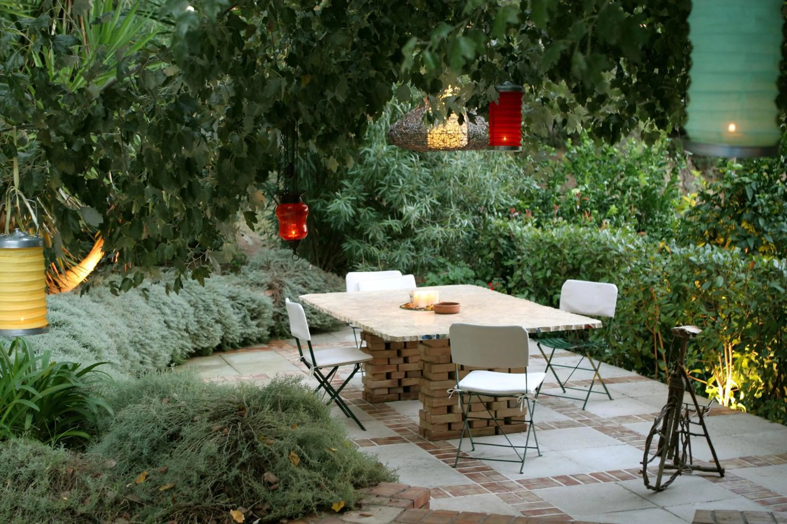 Patio in Hotel Antonios