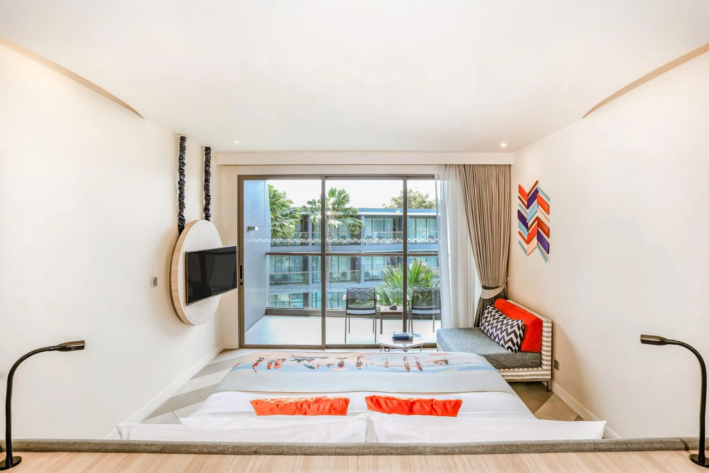 Bed in The SIS Kata Resort - Adult Only