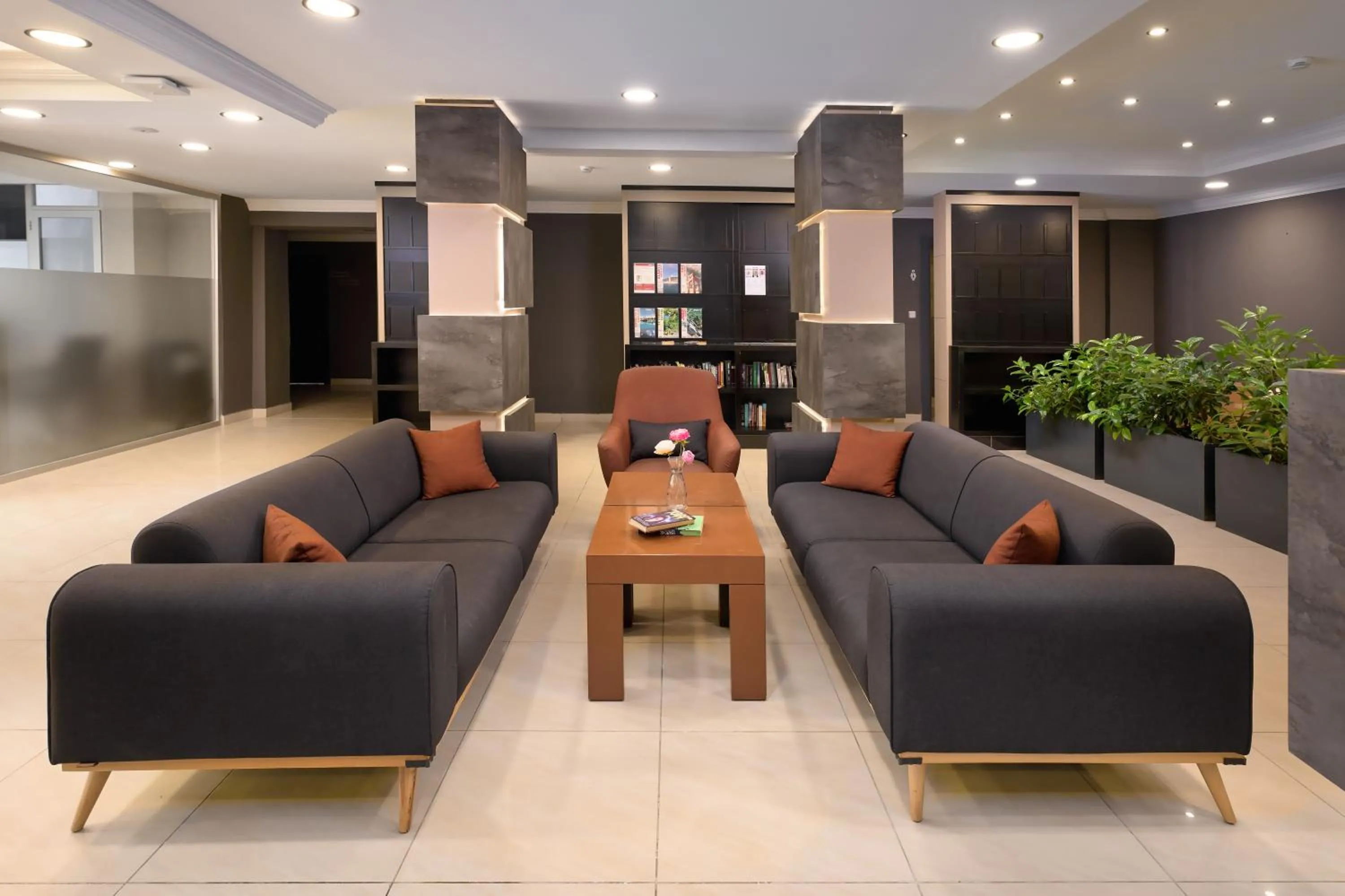 Lobby or reception in Kaila Krizantem Hotel