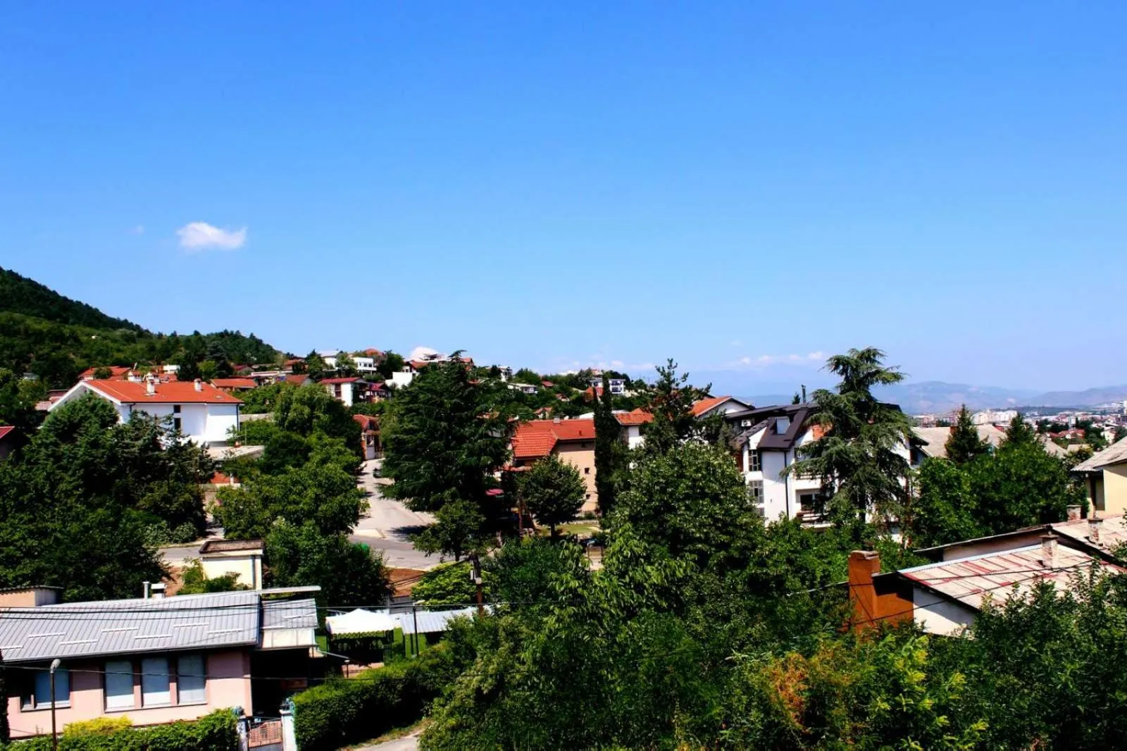 Neighbourhood in Apartments Grande House