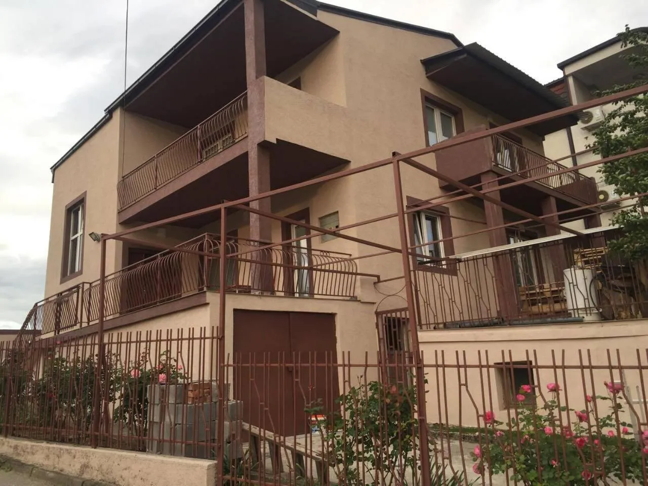 Garden view in Apartments Grande House