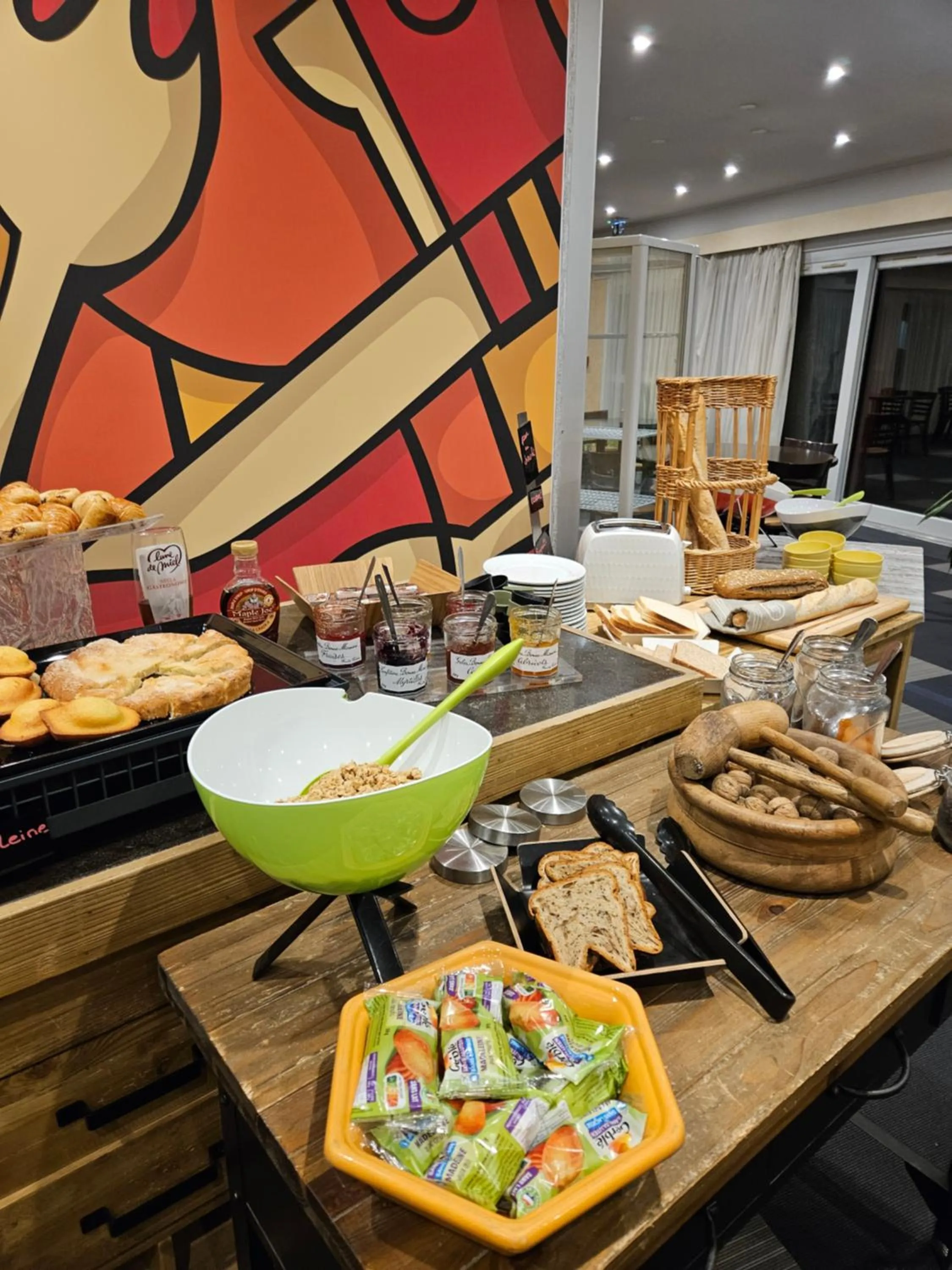 Food and drinks in Hotel Bonanite