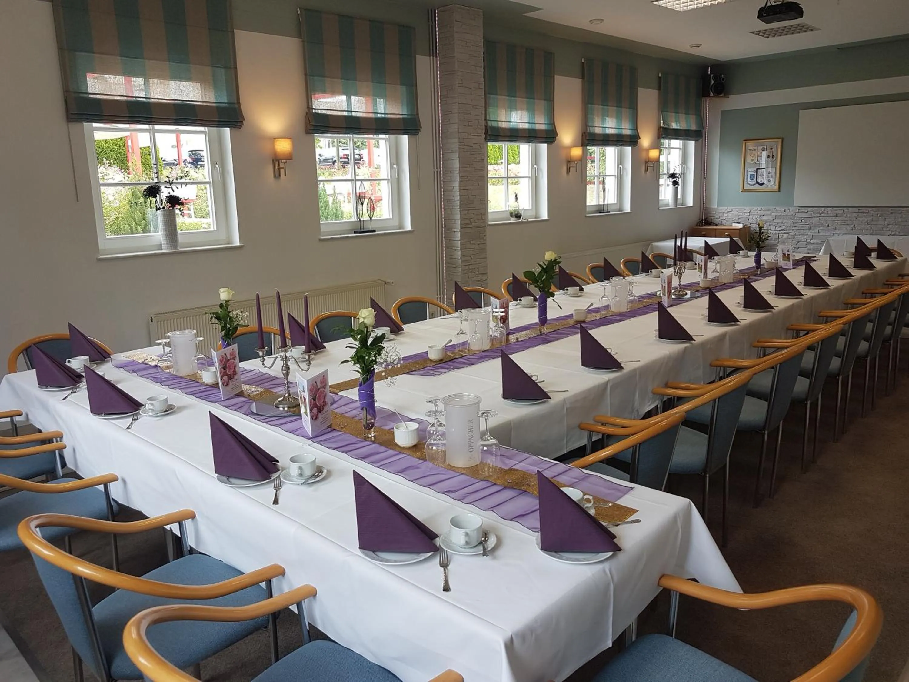 Restaurant/places to eat in Rosen-Hotel