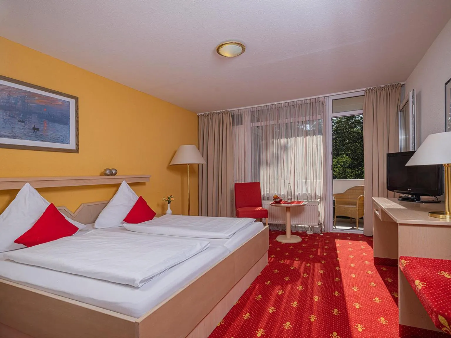 Photo of the whole room, Bed in Kurhotel Panland