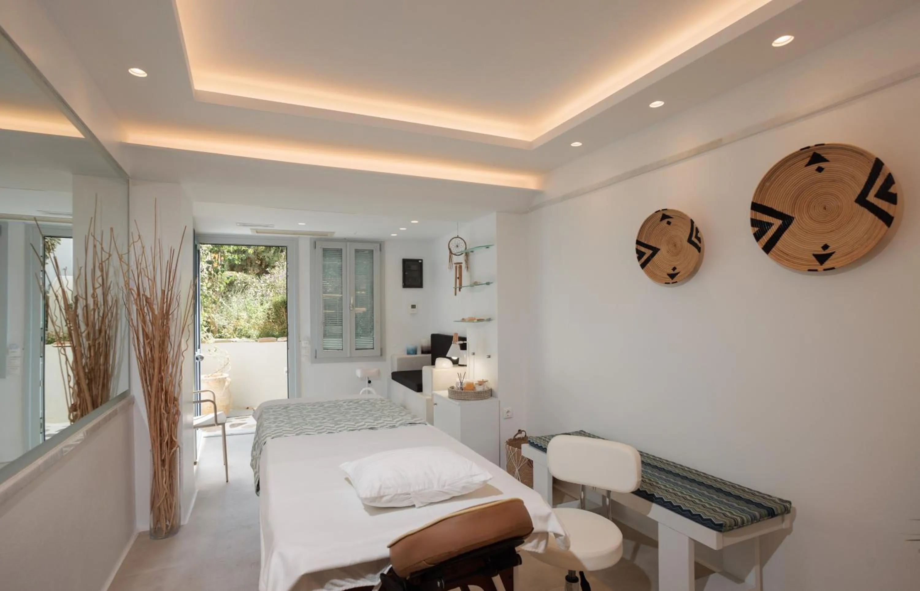 Spa and wellness centre/facilities, Bed in Iria Beach Art Hotel