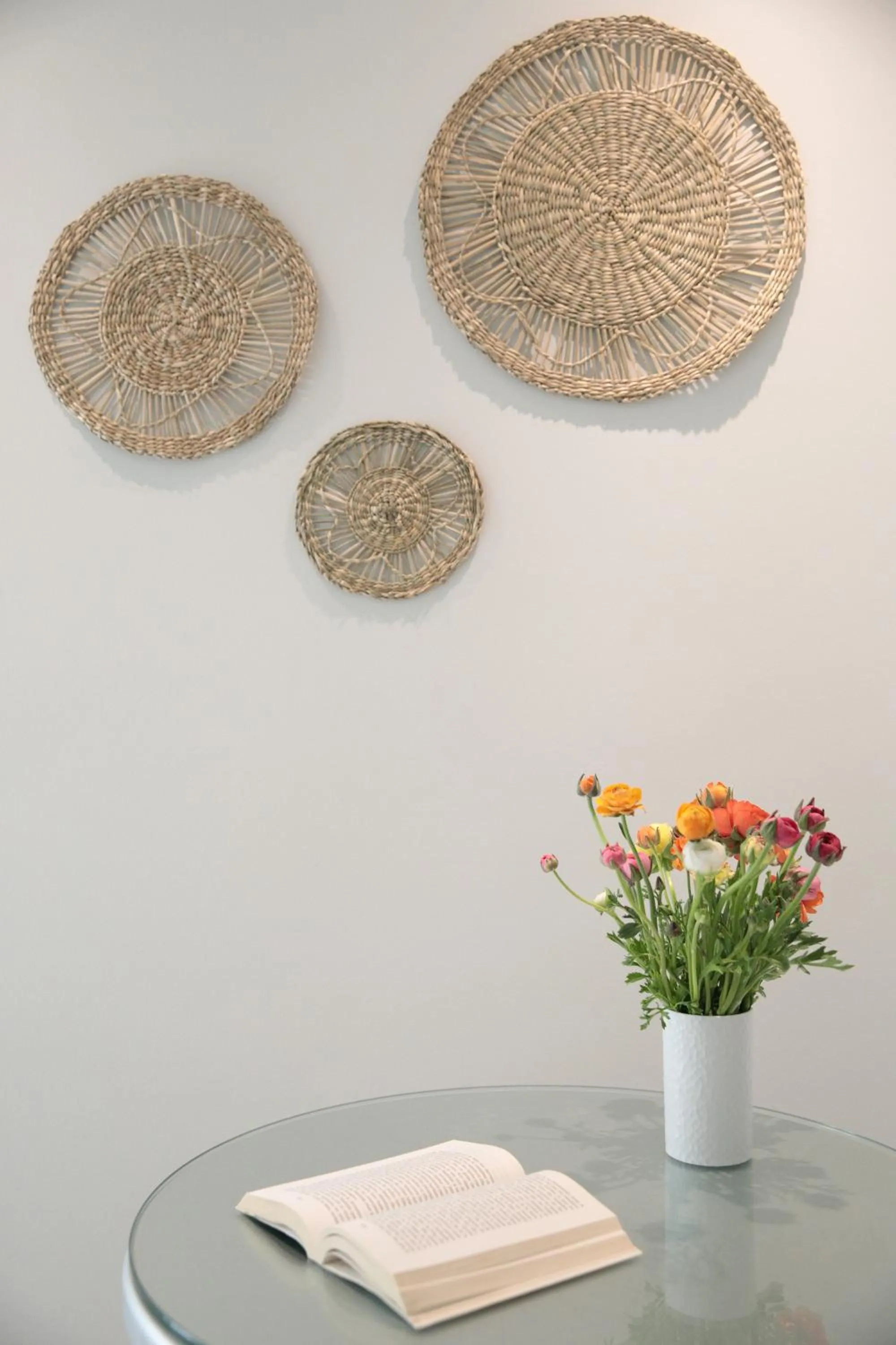 Decorative detail in Iria Beach Art Hotel