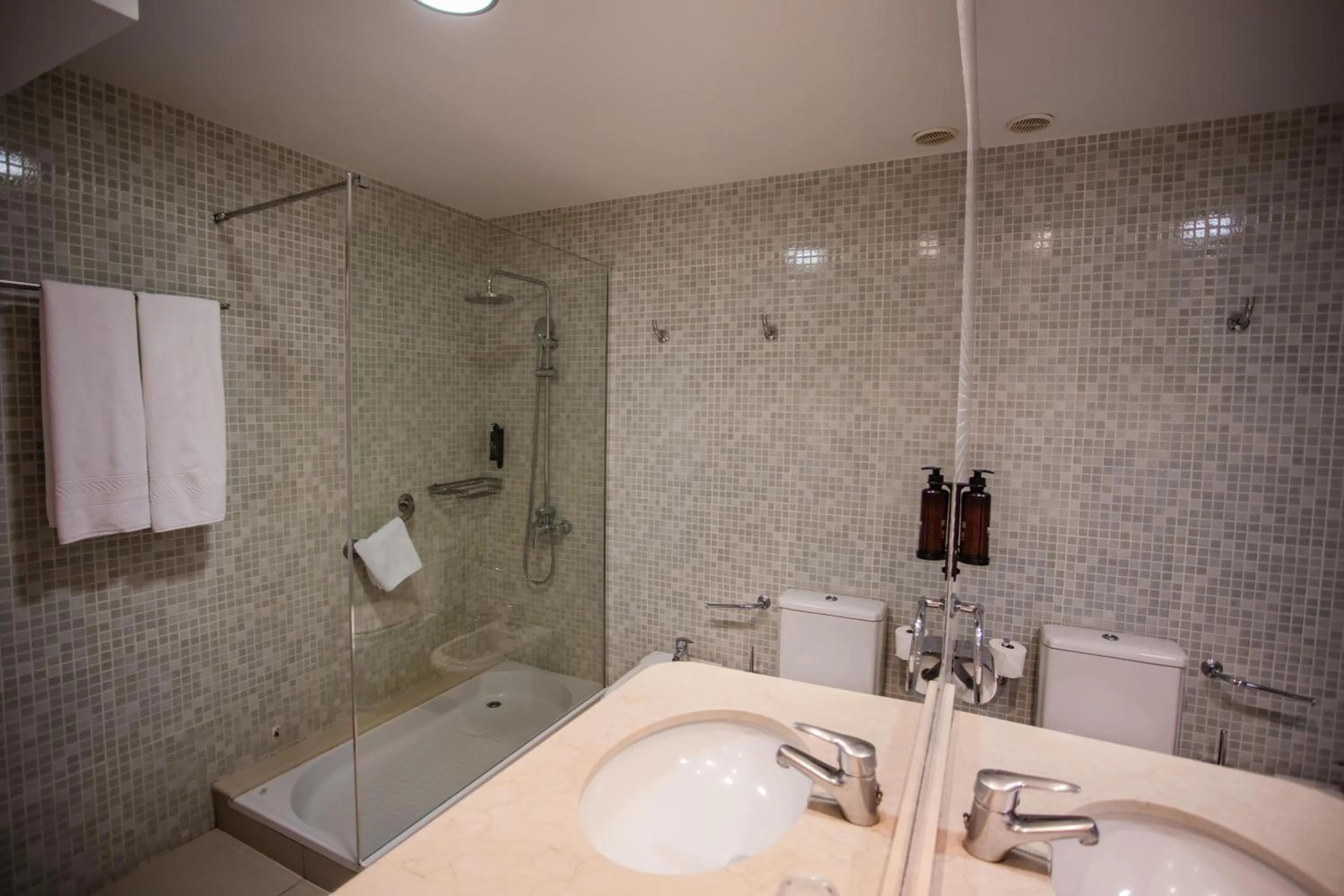 Bathroom in Servatur Terrazamar Sun Suite