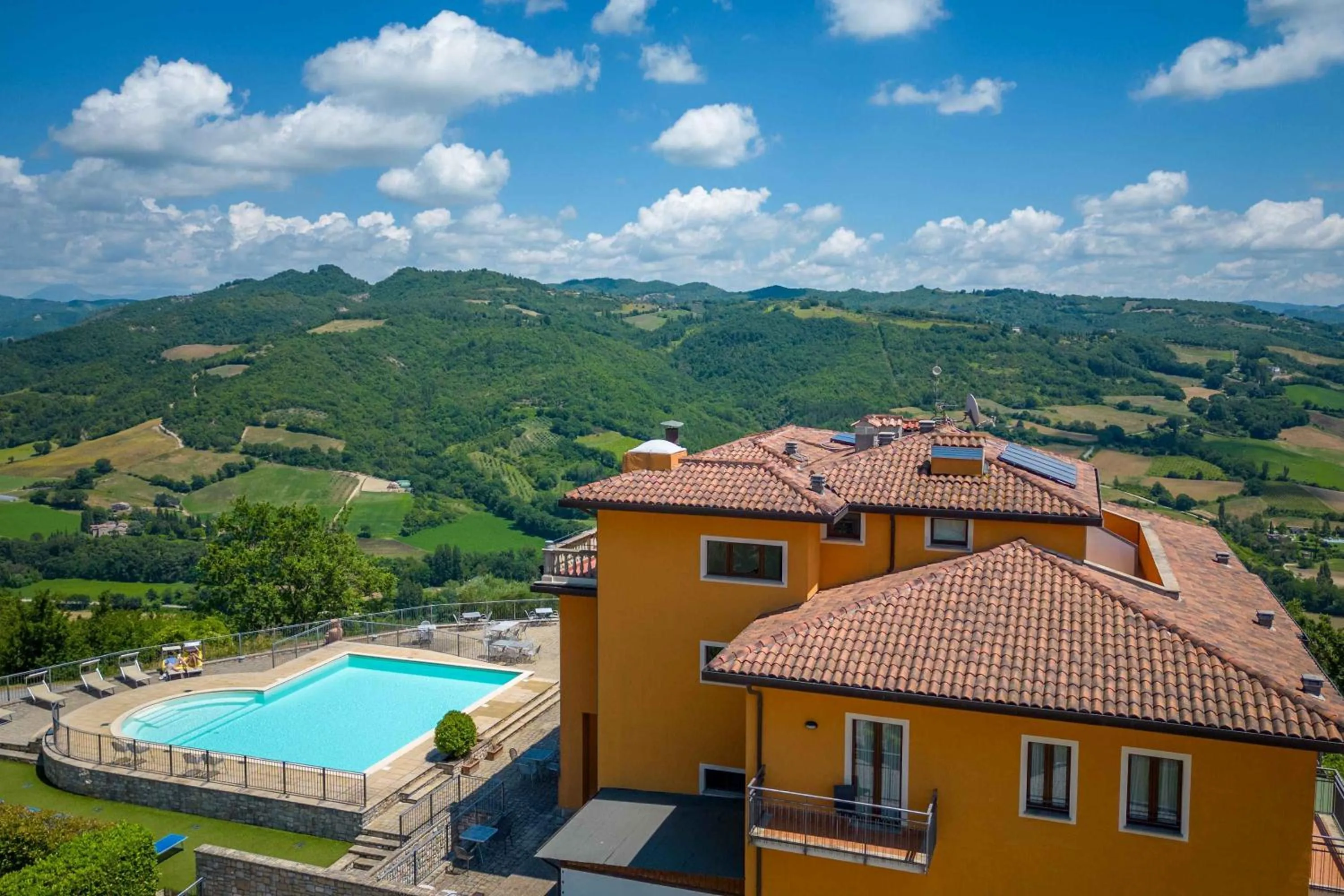 Property building in Fortebraccio