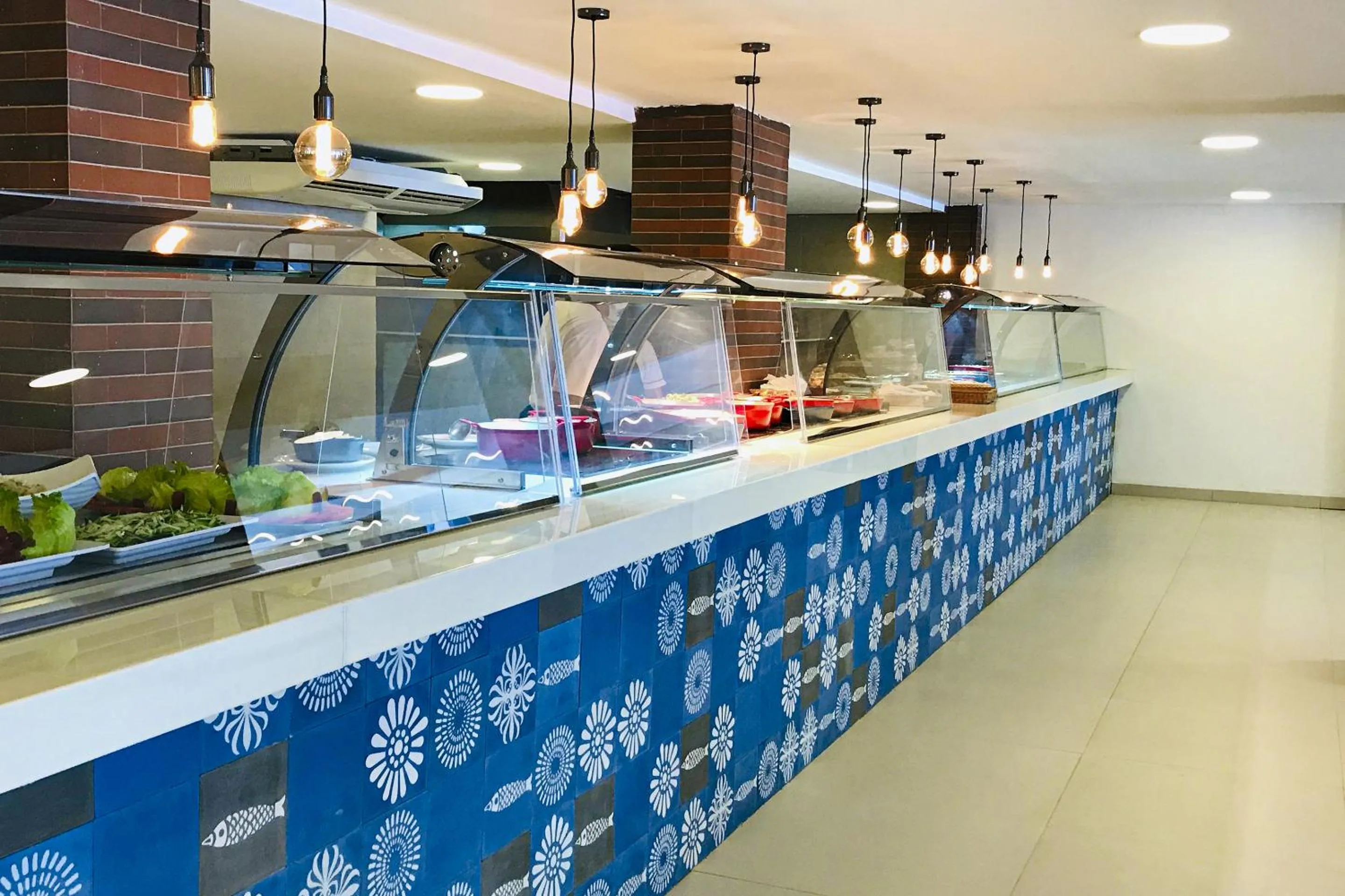 Restaurant/places to eat in Nauticomar Resort All Inclusive & Beach Club