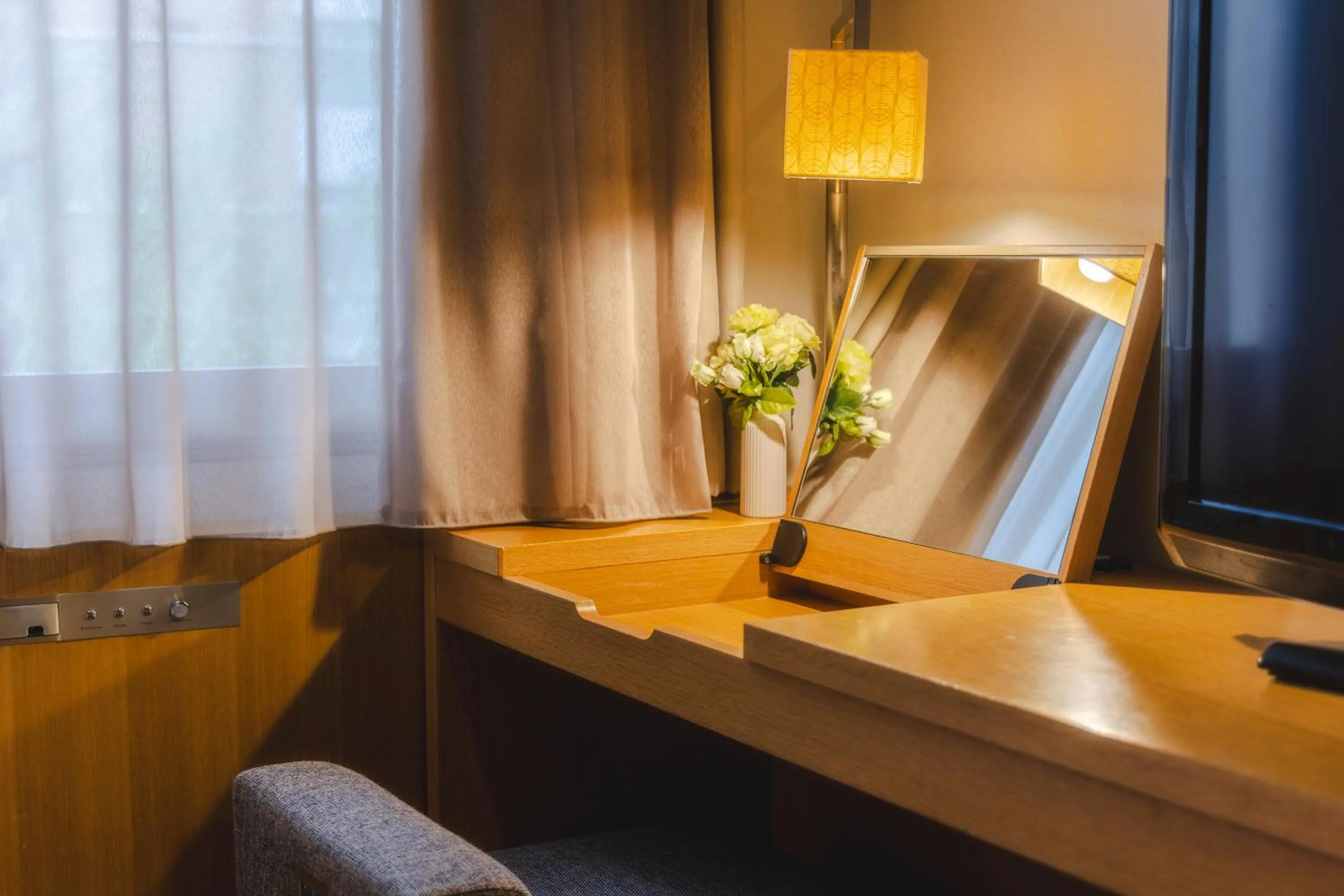 Photo of the whole room in Hotel Gracery Tokyo Tamachi