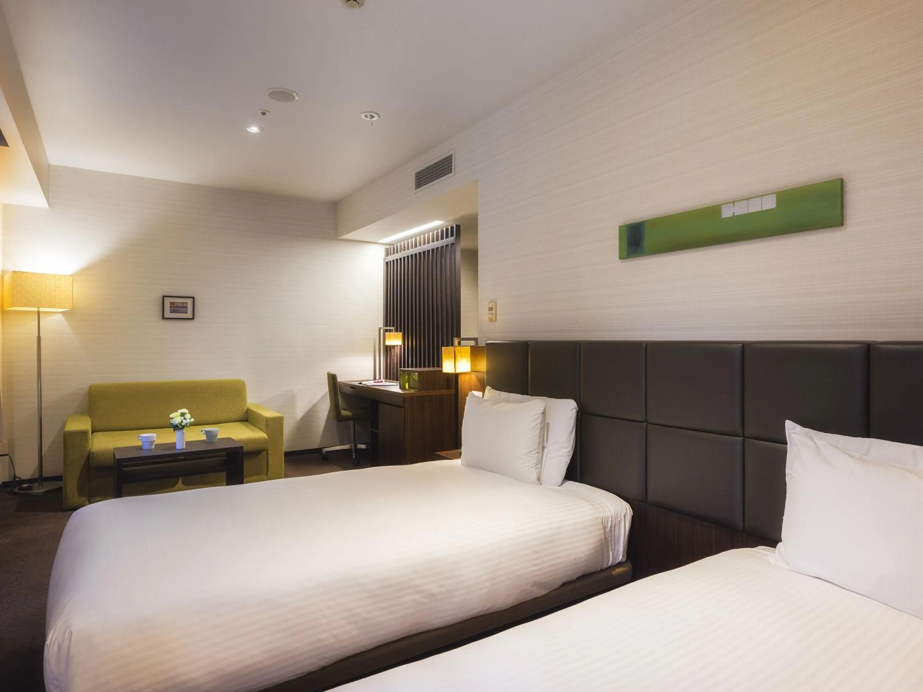 Photo of the whole room, Bed in Hotel Gracery Tokyo Tamachi