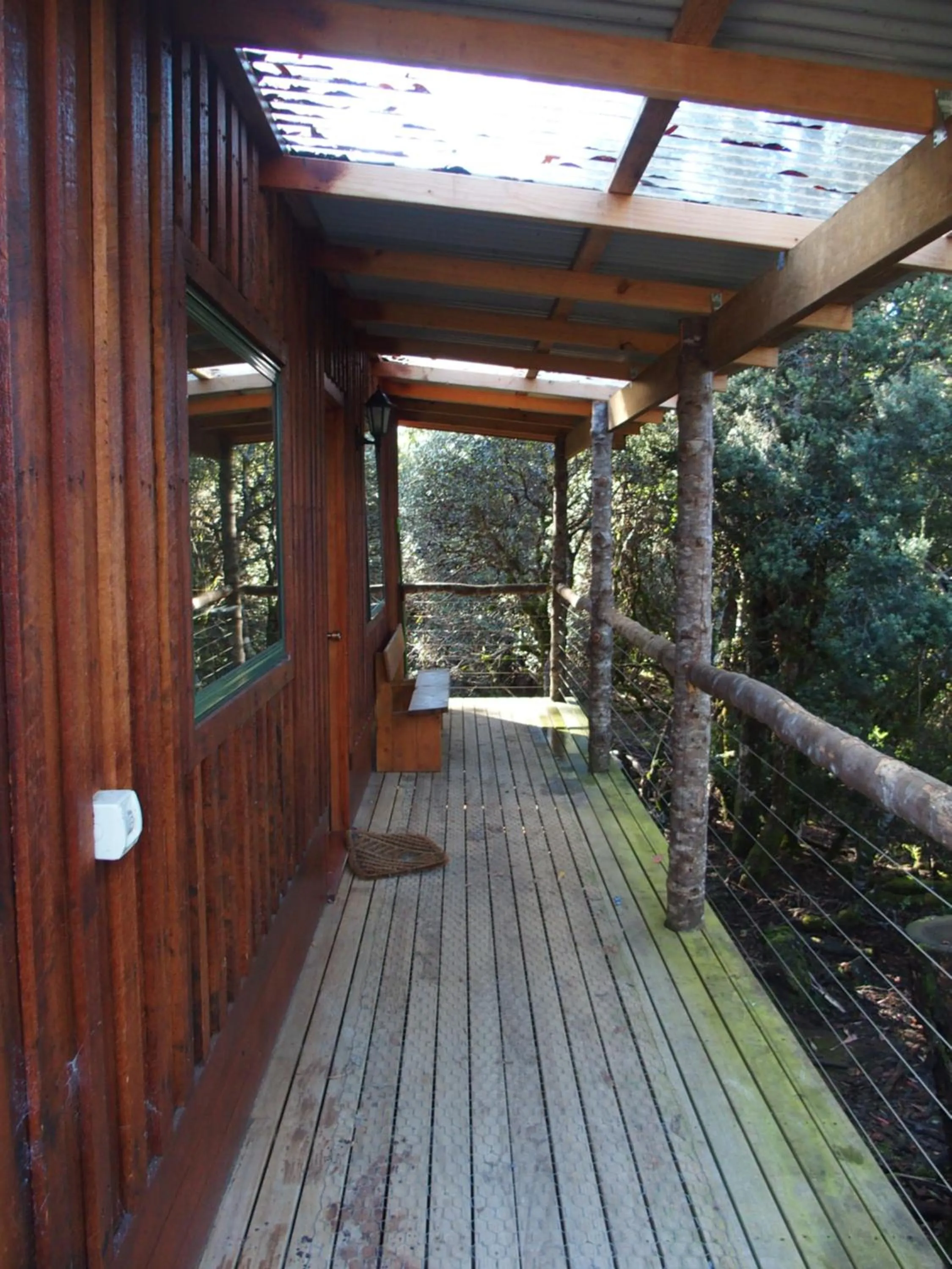 Marsupia Studio Gas-Fire in Cradle Highlander