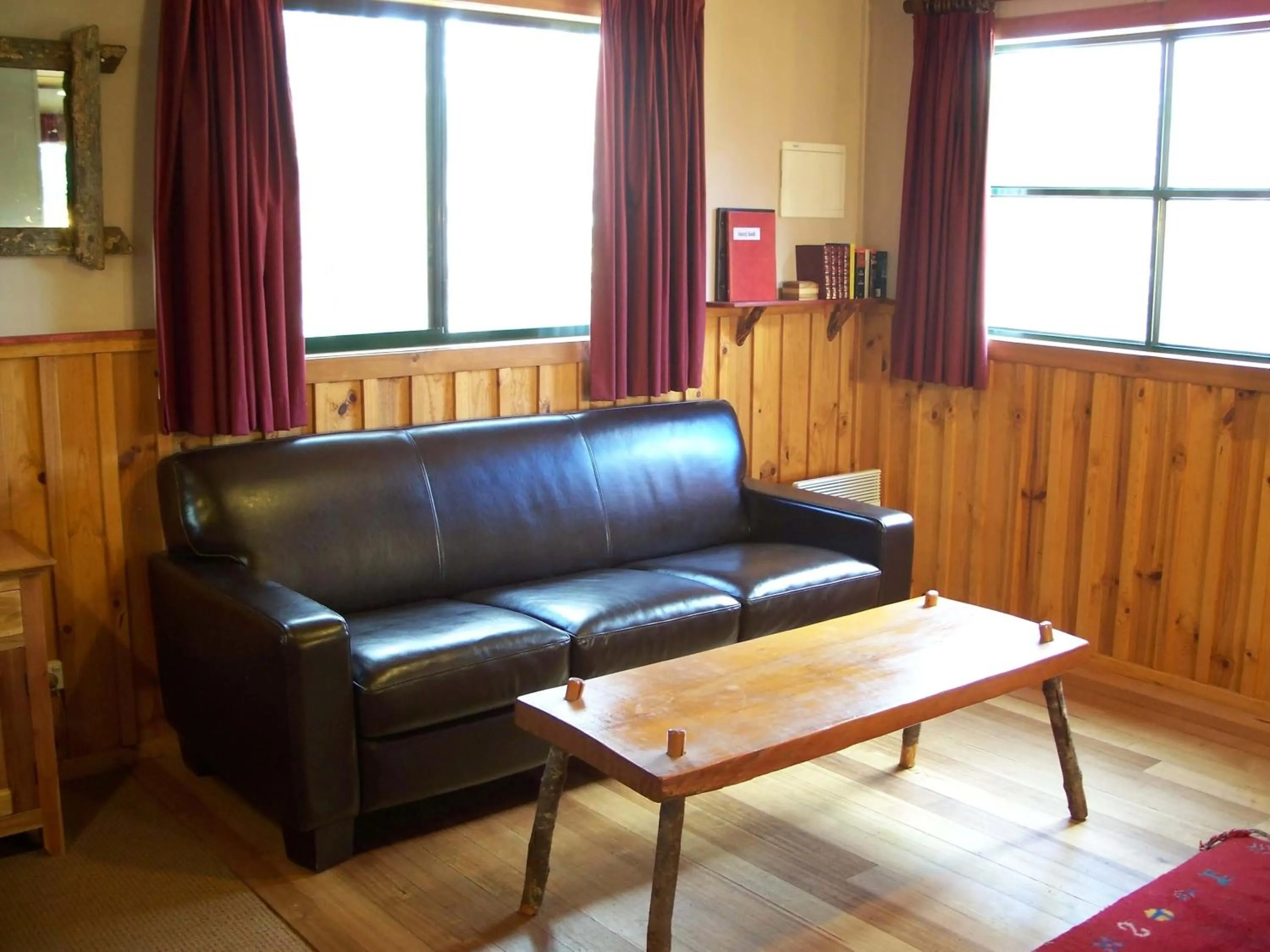 Lounge or bar in Cradle Highlander