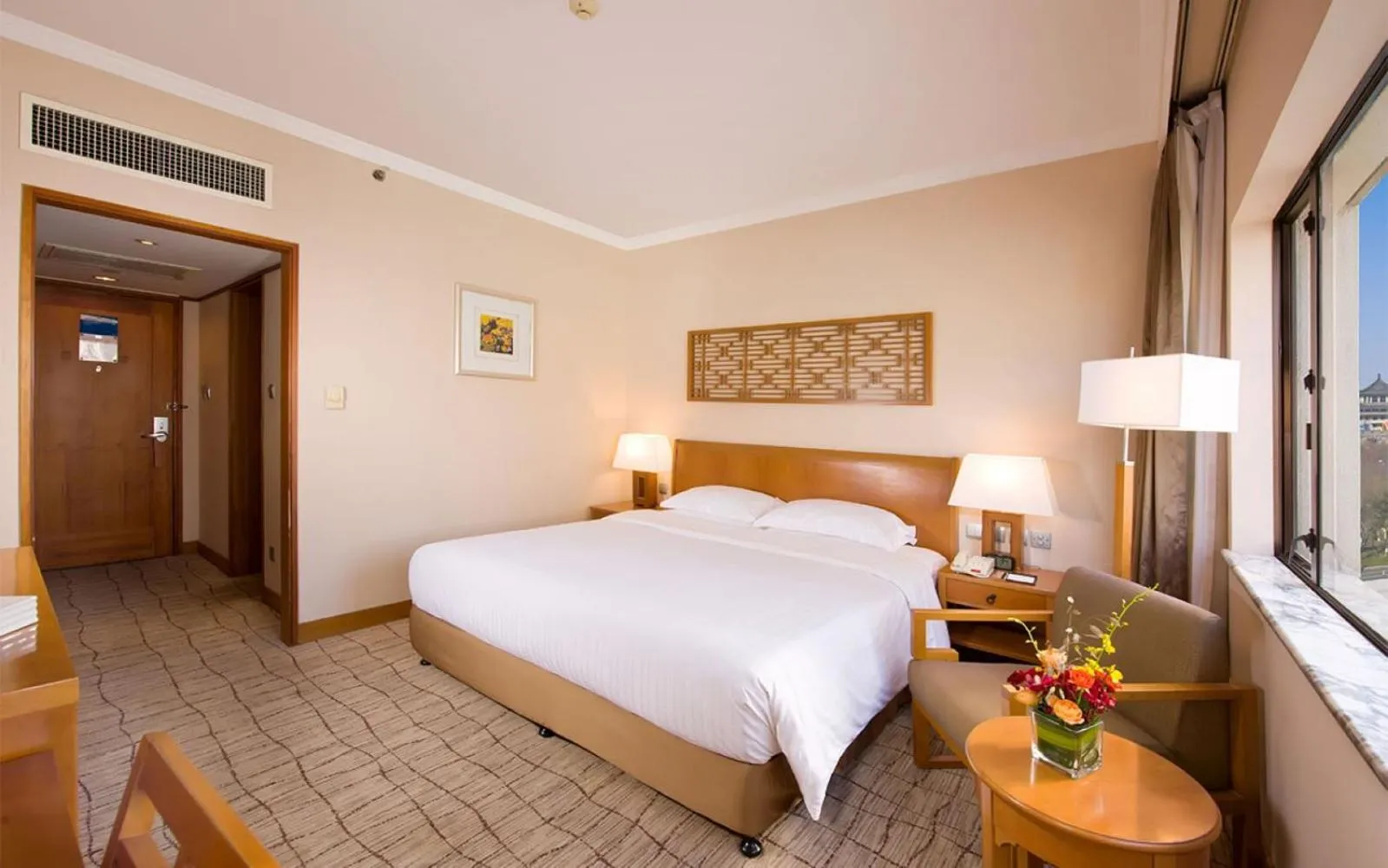 room service, Bed in Grand Park Xian