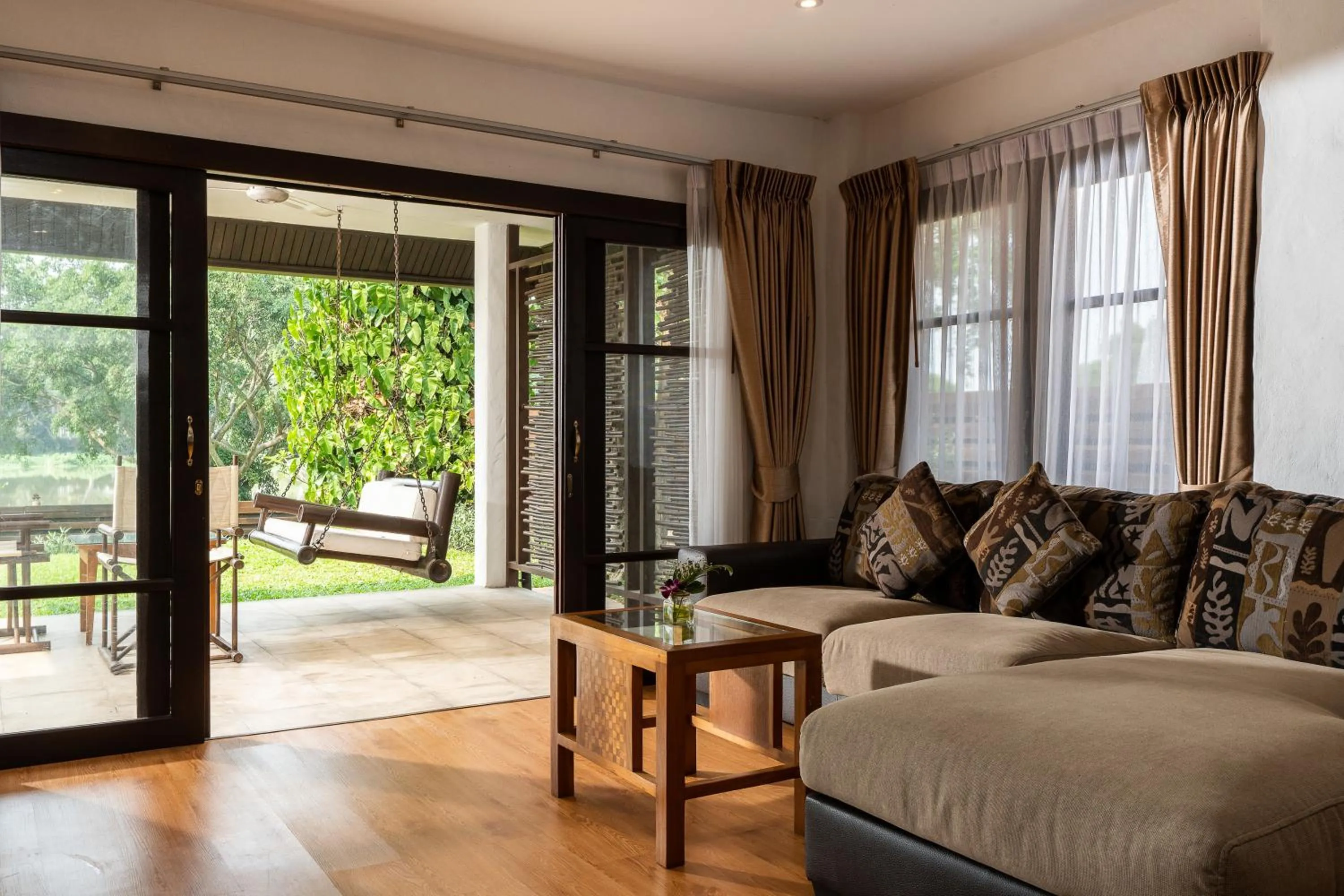 Living room in The Legend Chiang Rai Boutique River Resort & Spa