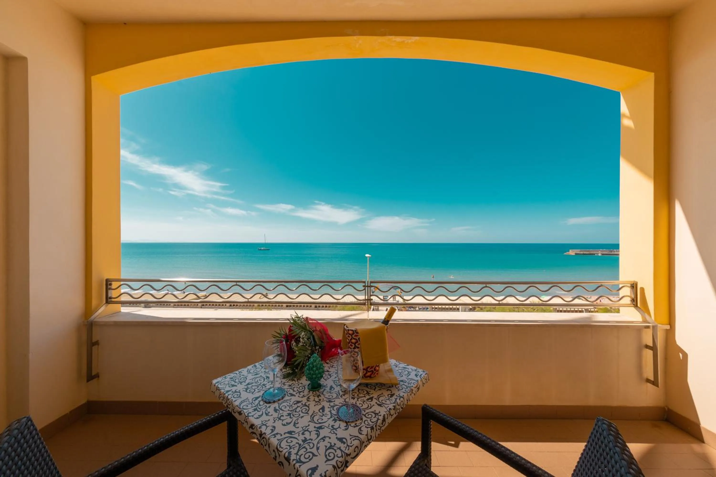 Balcony/Terrace in Hotel Riva Del Sole