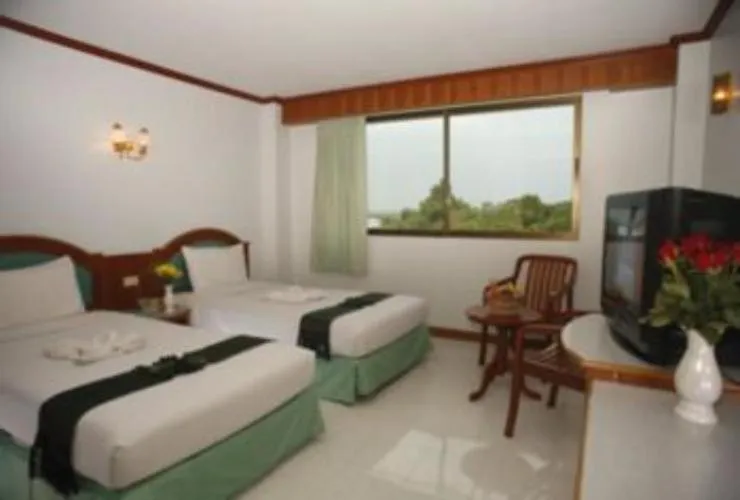Photo of the whole room, Bed in Boon Siam Hotel