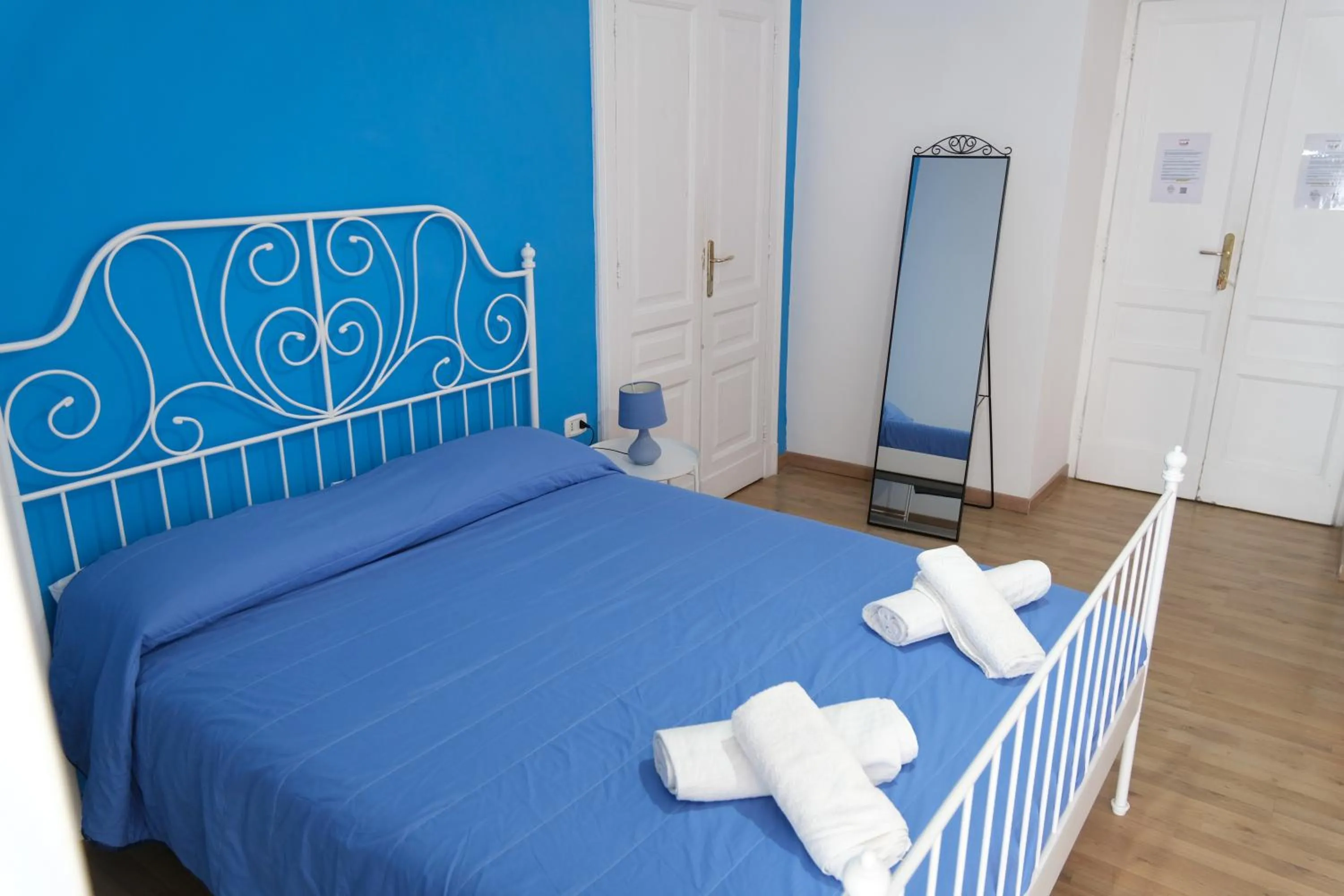 Bedroom, Bed in B&B Tarumbò