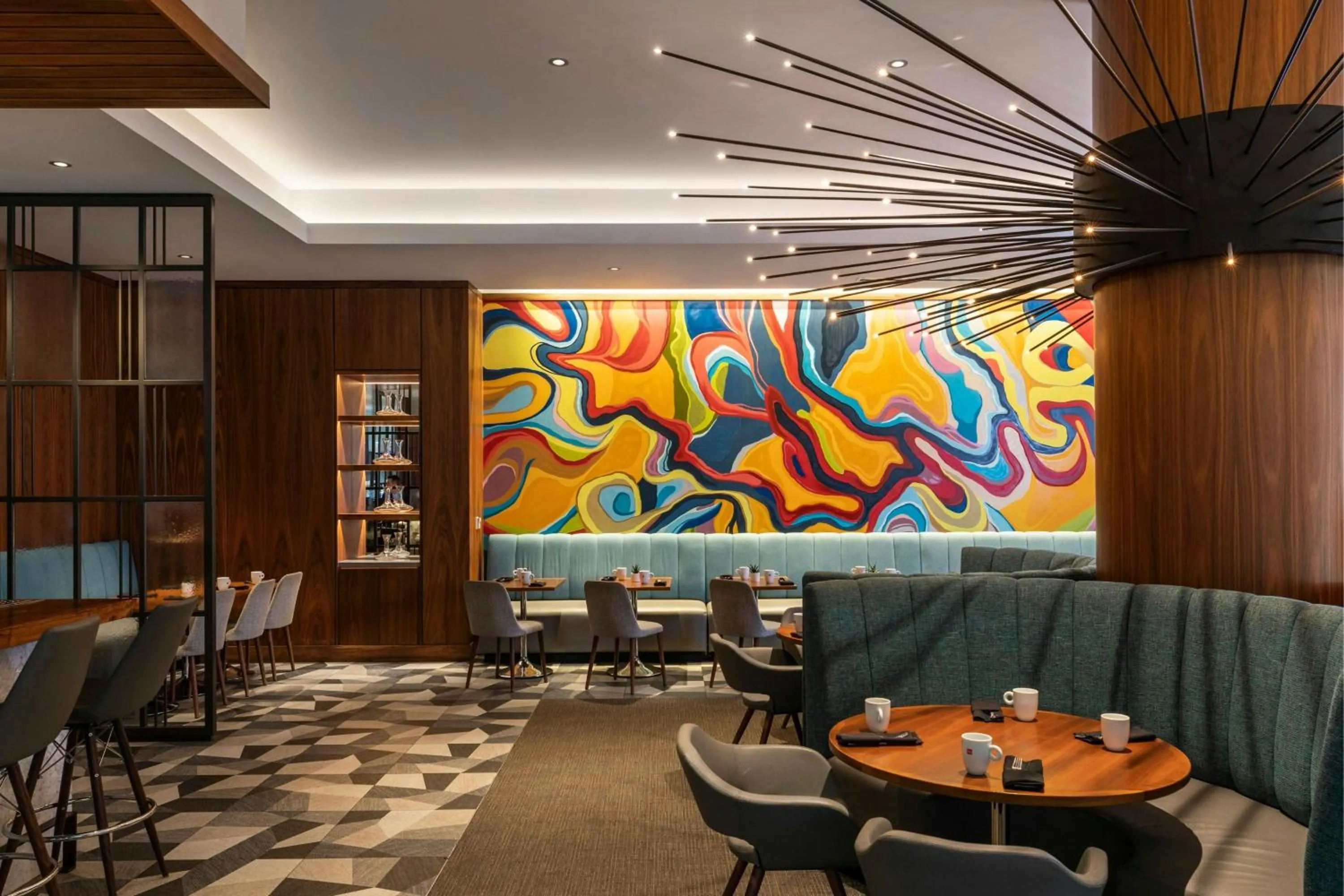 Lounge or bar in Le Meridien Houston Downtown