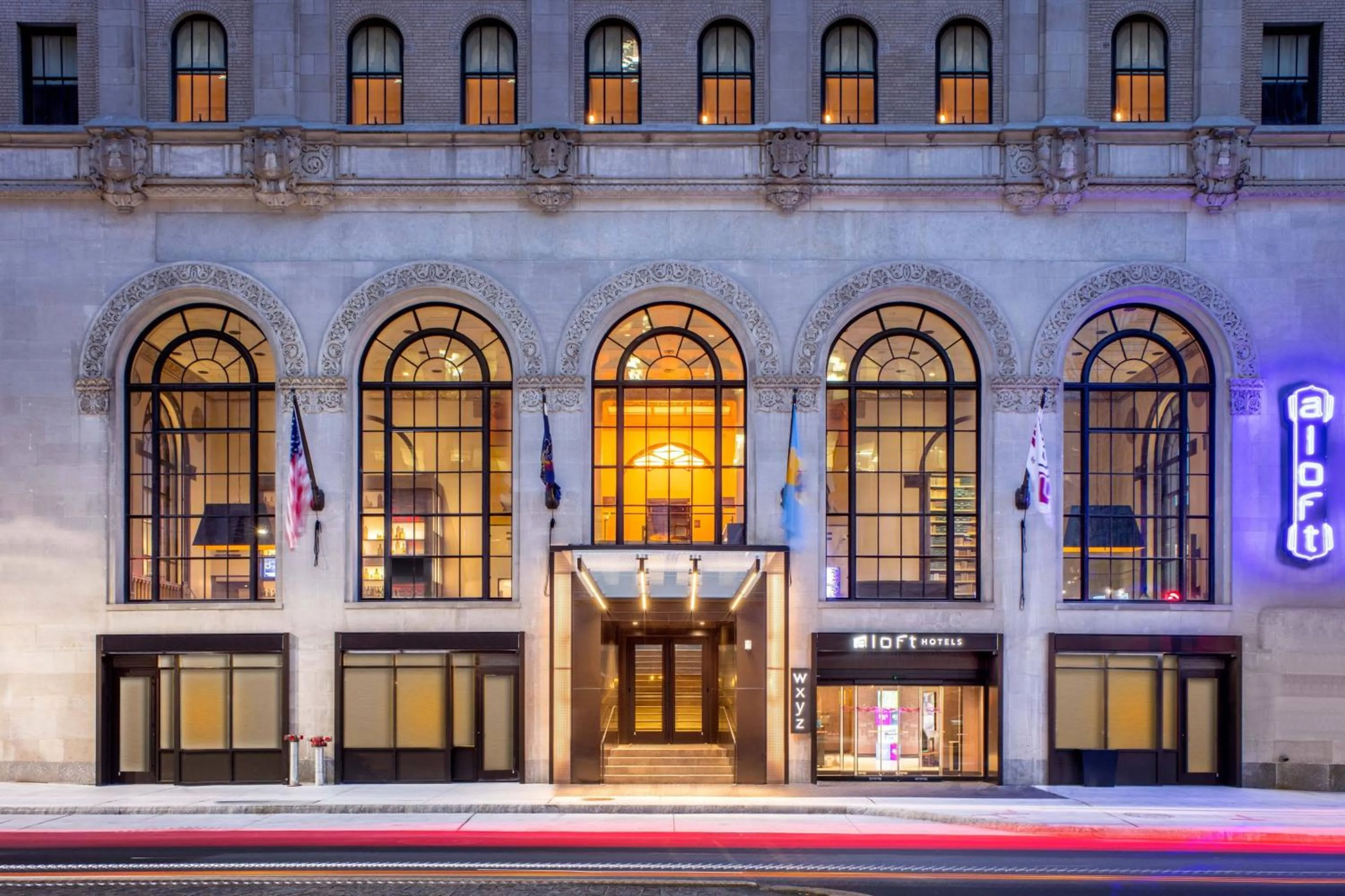 Property building in Aloft Philadelphia Downtown