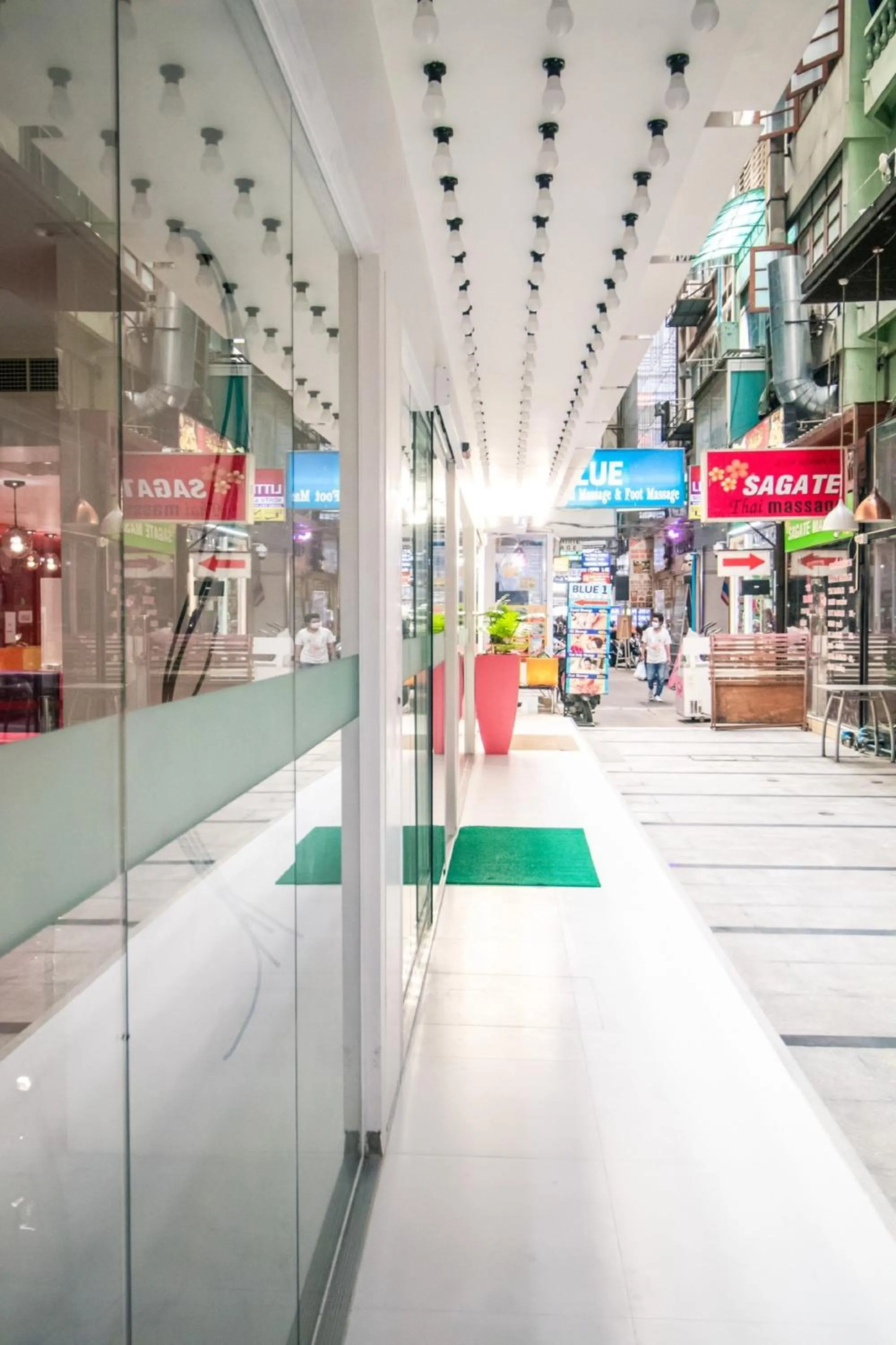 Facade/entrance in Budacco The Living Place