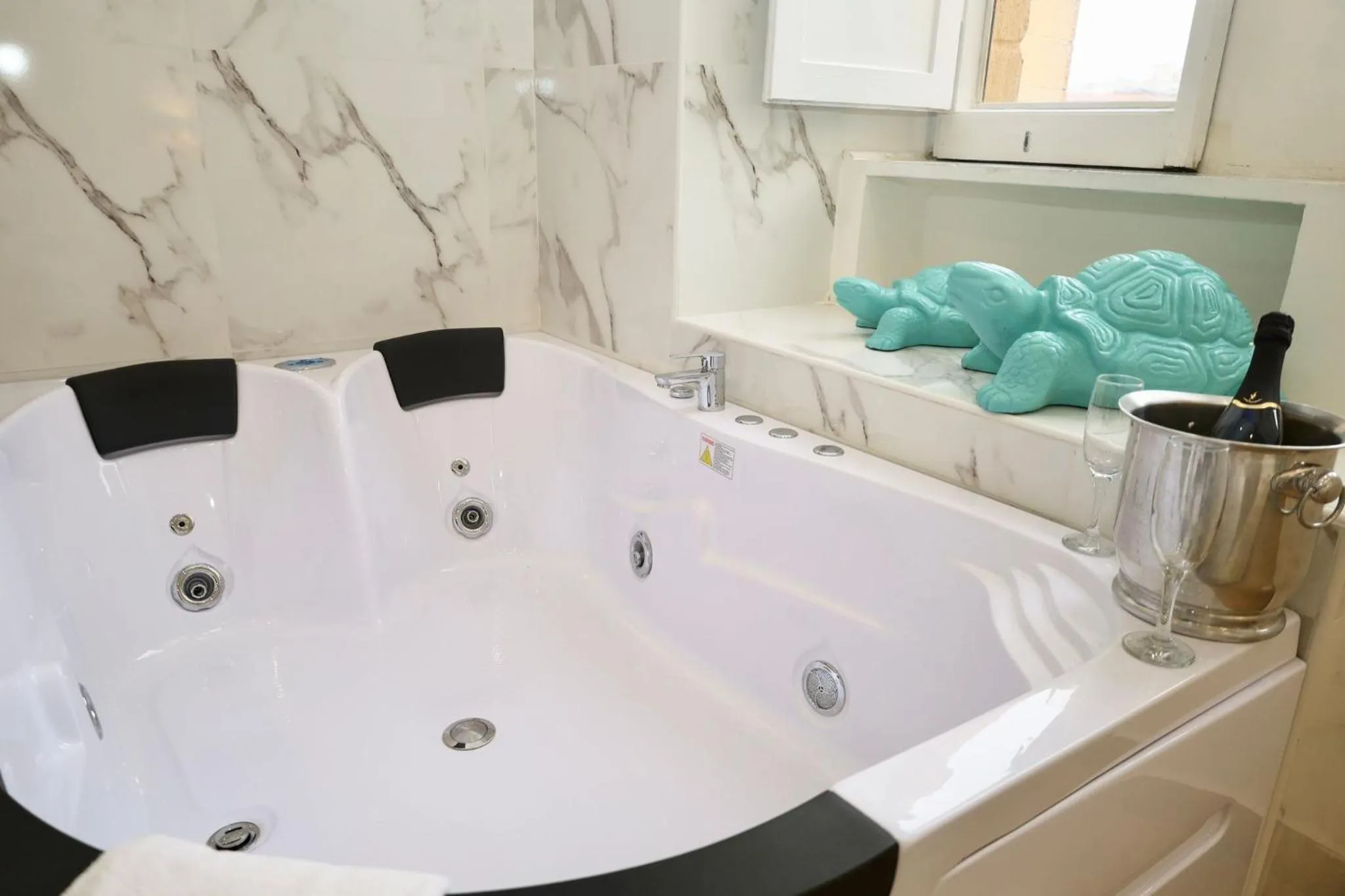 Hot Tub in Covo Degli Angioini