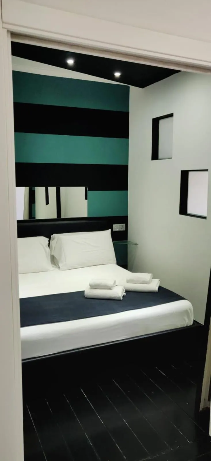 Bedroom in Covo Degli Angioini