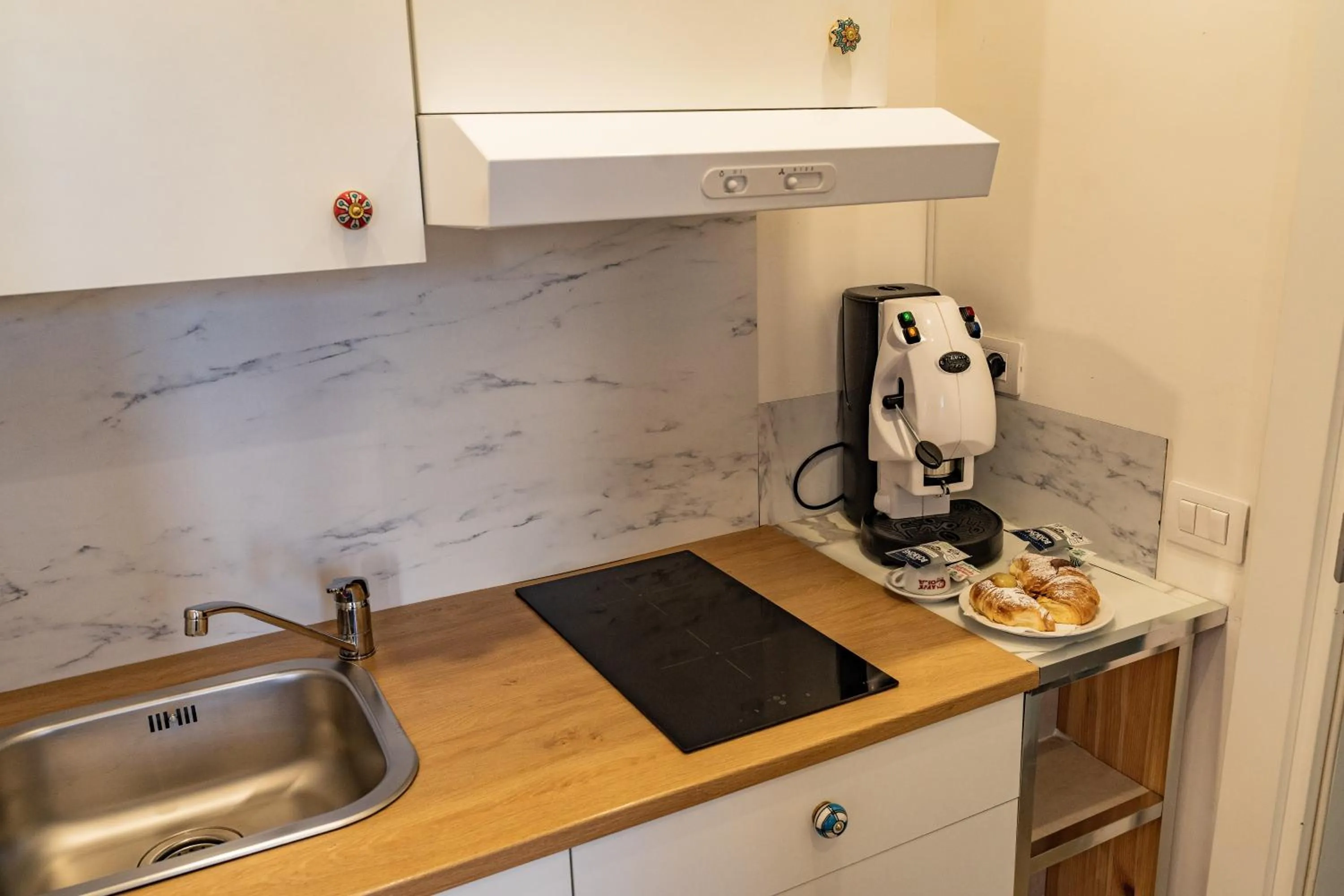 Coffee/tea facilities in Covo Degli Angioini