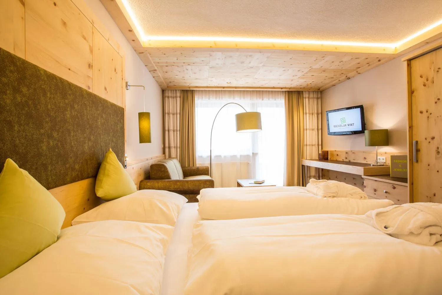 Photo of the whole room, Bed in Hotel Bäckelar Wirt Superior