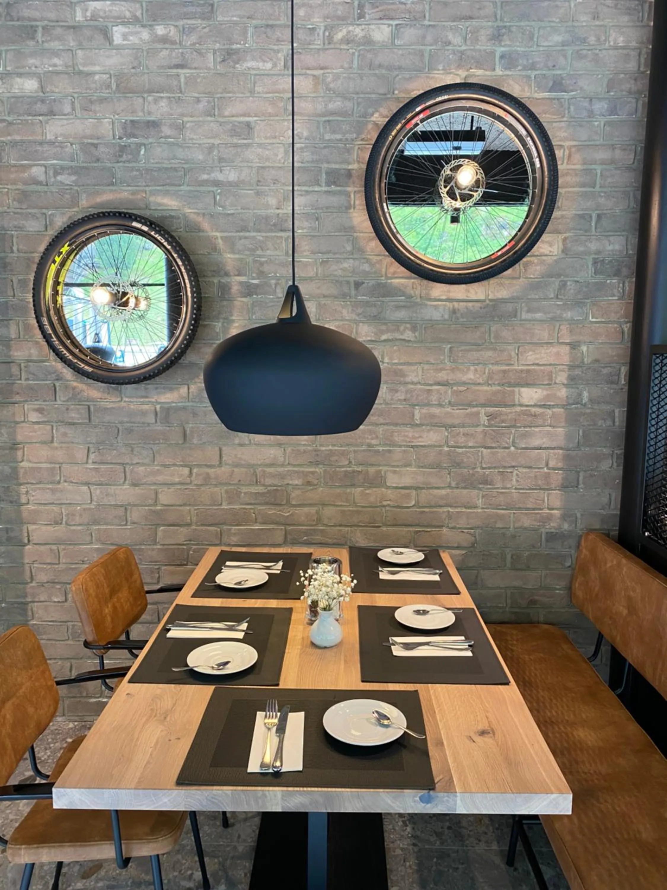 Restaurant/places to eat in Hotel Bäckelar Wirt Superior