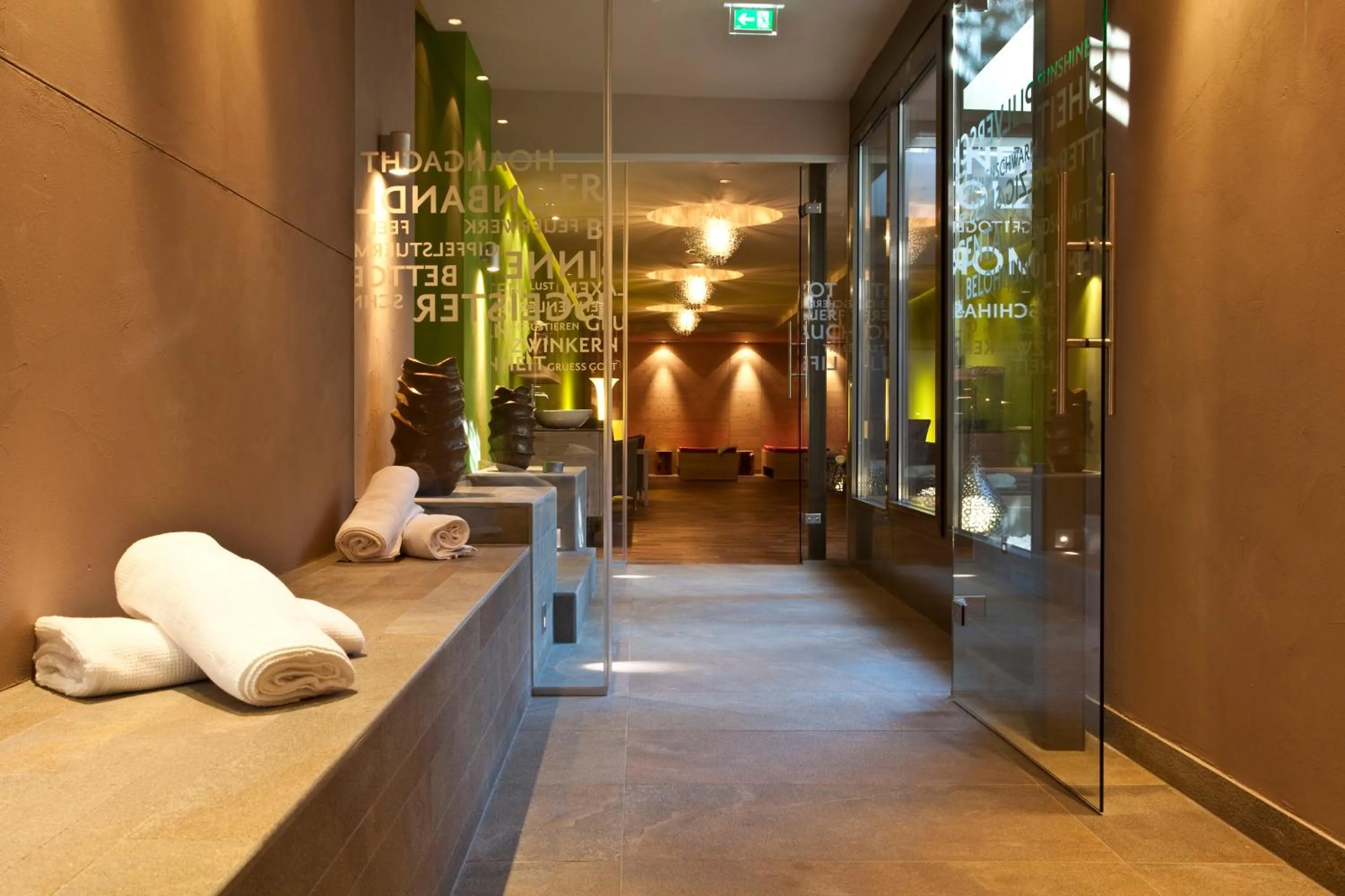 Sauna, Bed in Hotel Bäckelar Wirt Superior