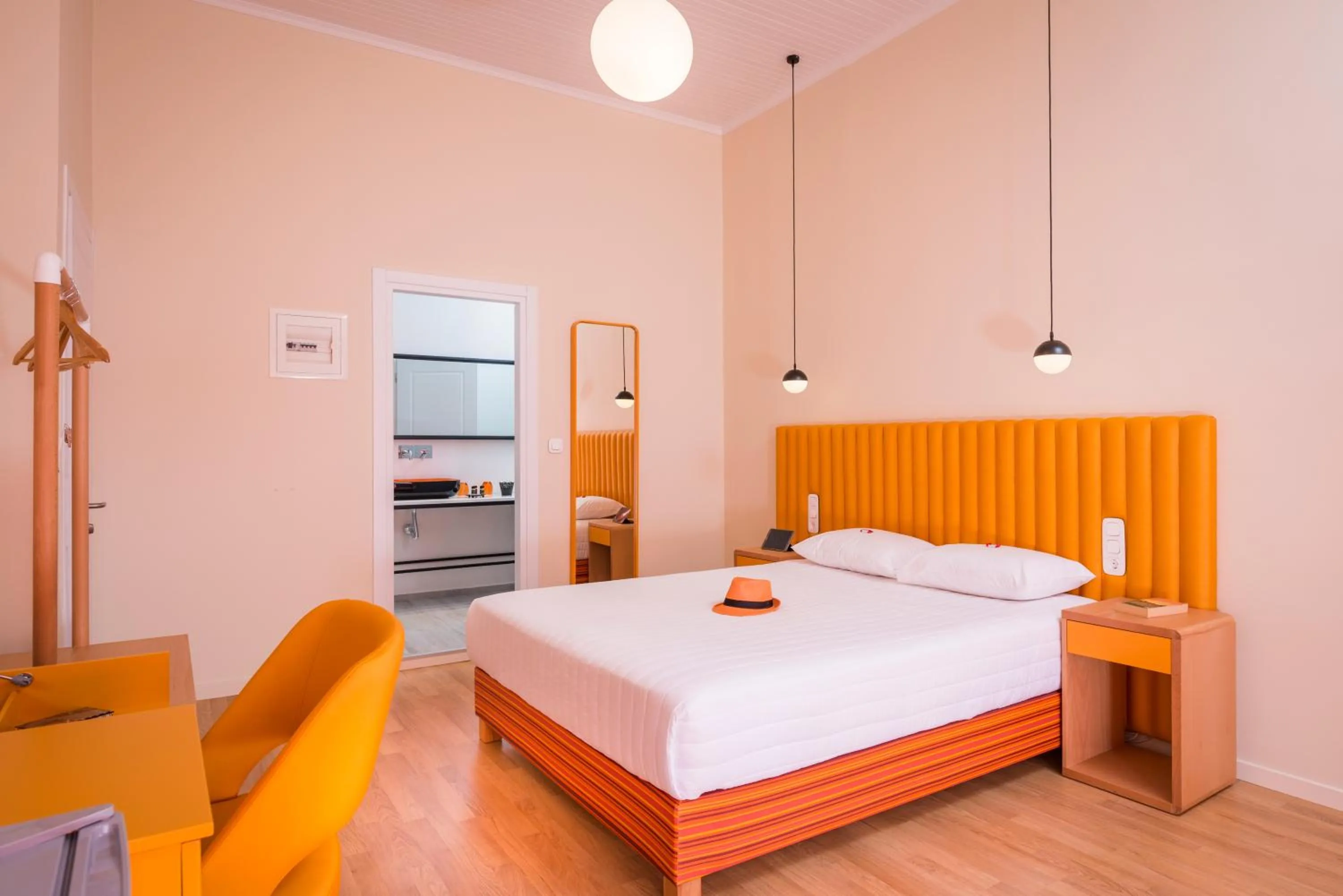 Decorative detail, Bed in TheJoy City Suites