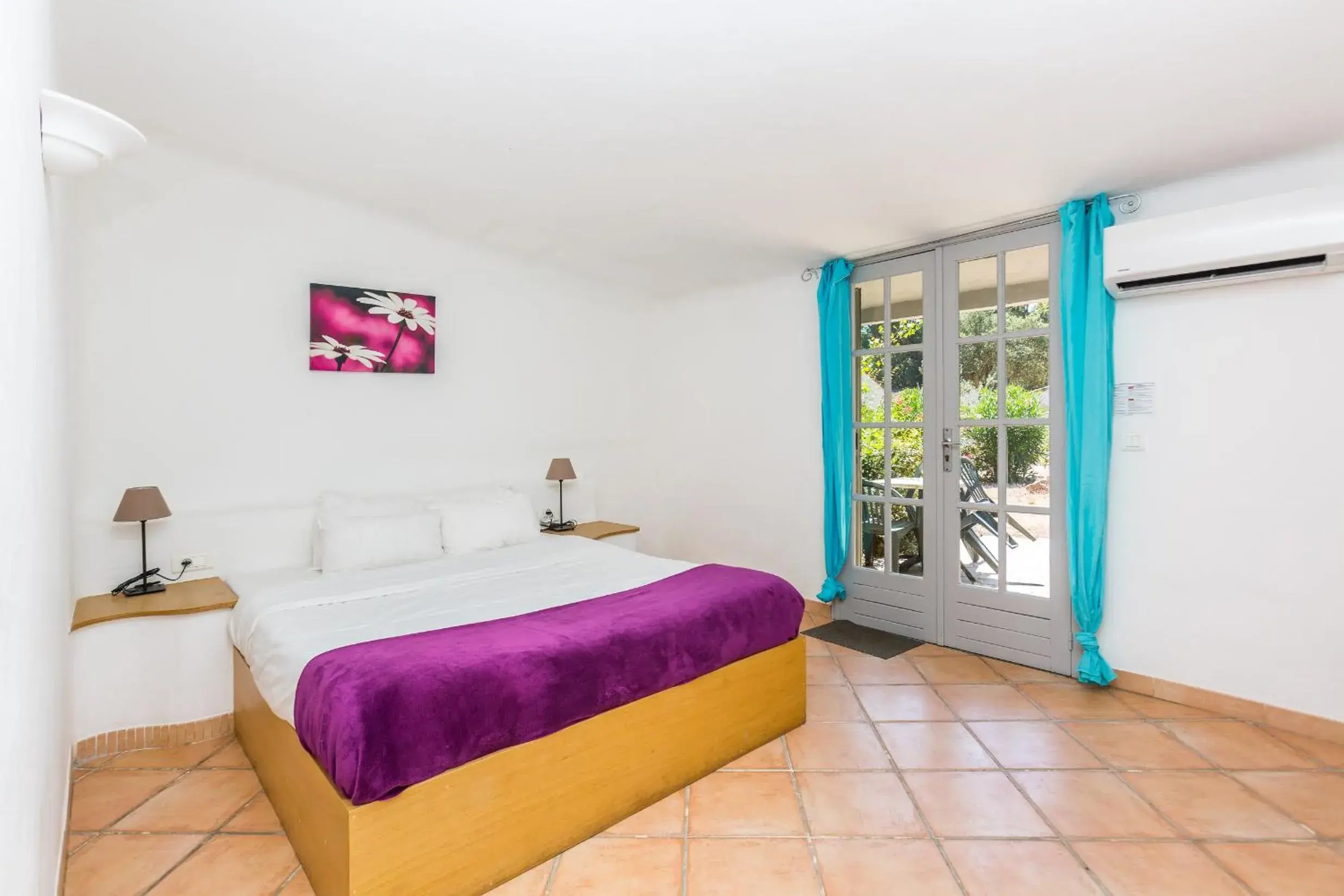 Grand Standard Family Room in Kilina Grand Standard Family Room in Kilina