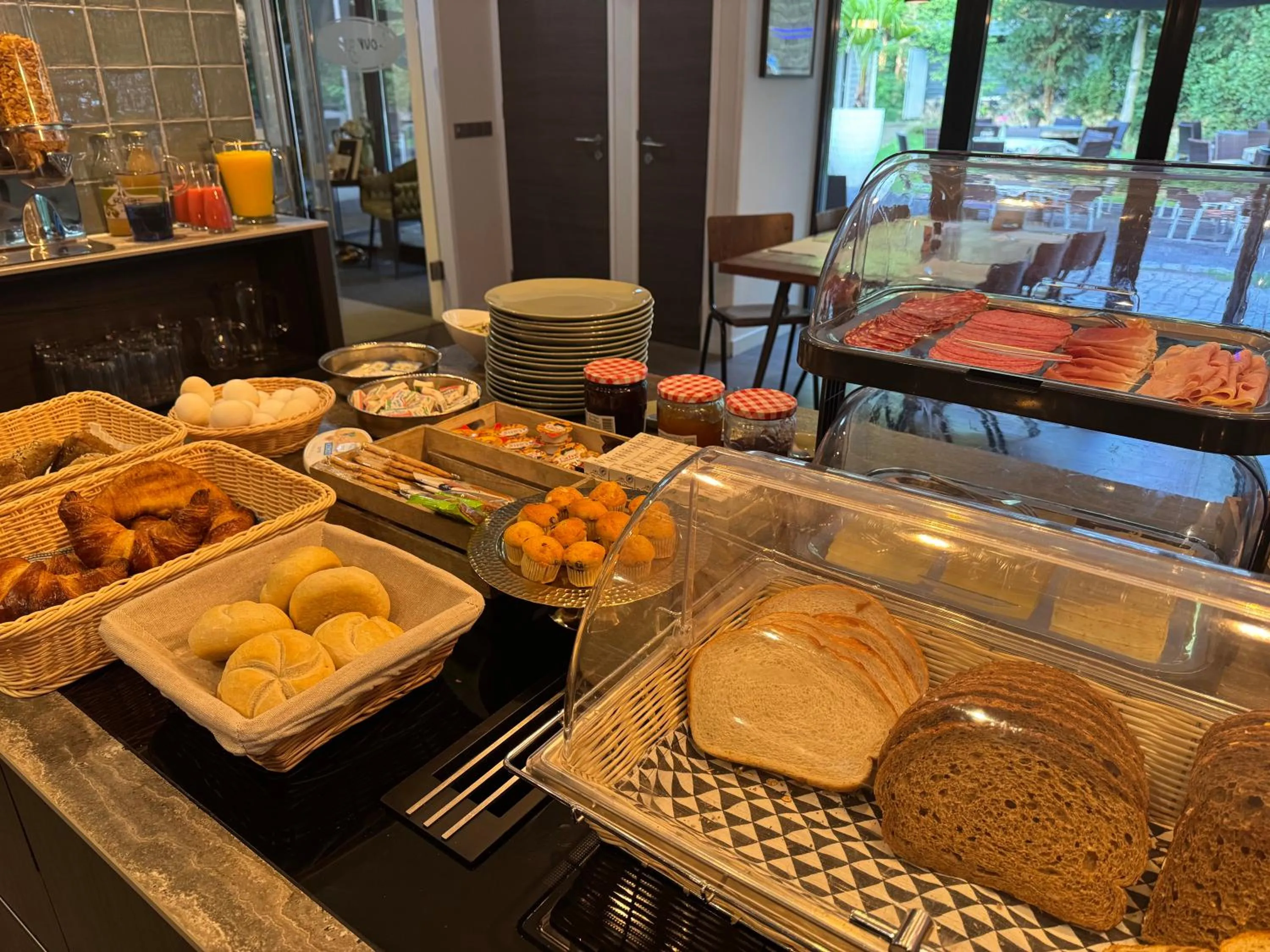 Buffet breakfast in Boutique Hotel Bed&Bos