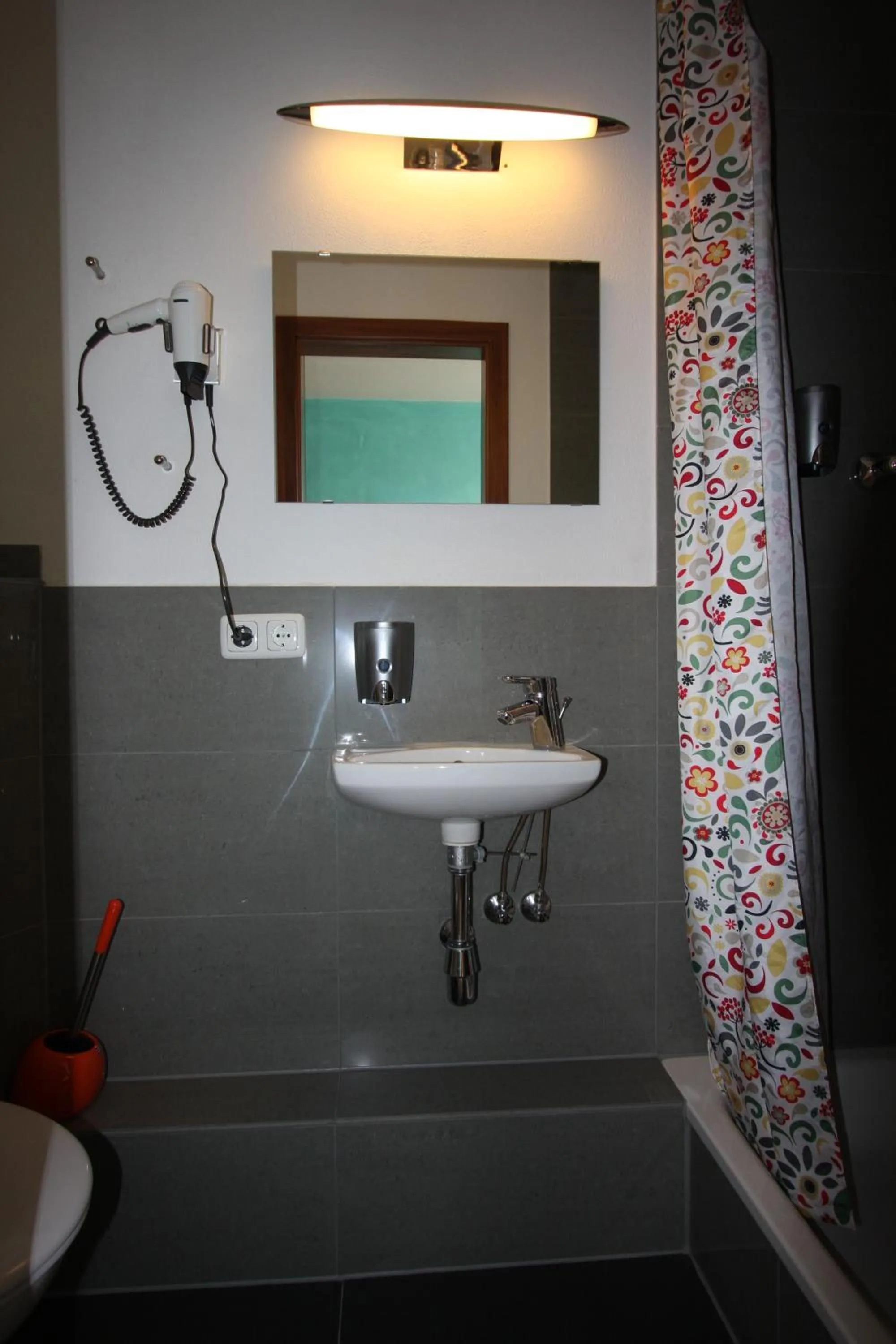 Bathroom in Stadthotel Kleiner Berg